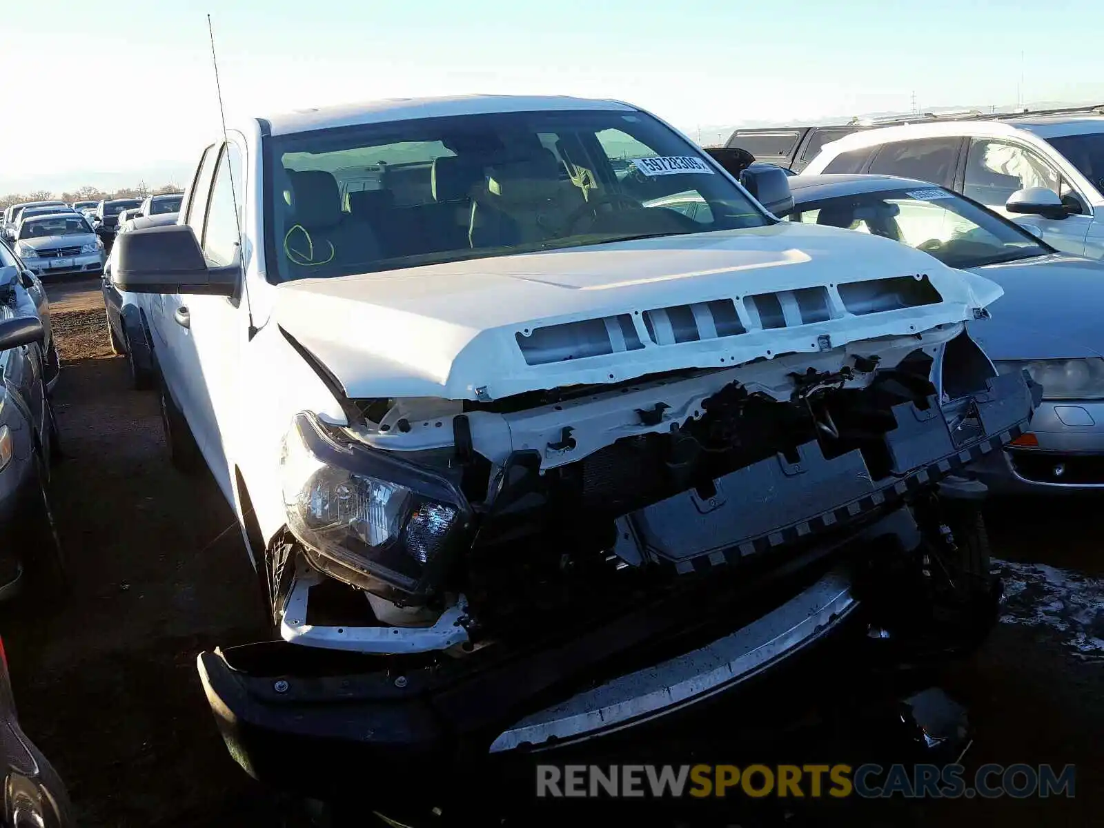 1 Photograph of a damaged car 5TFCY5F17KX025460 TOYOTA TUNDRA 2019