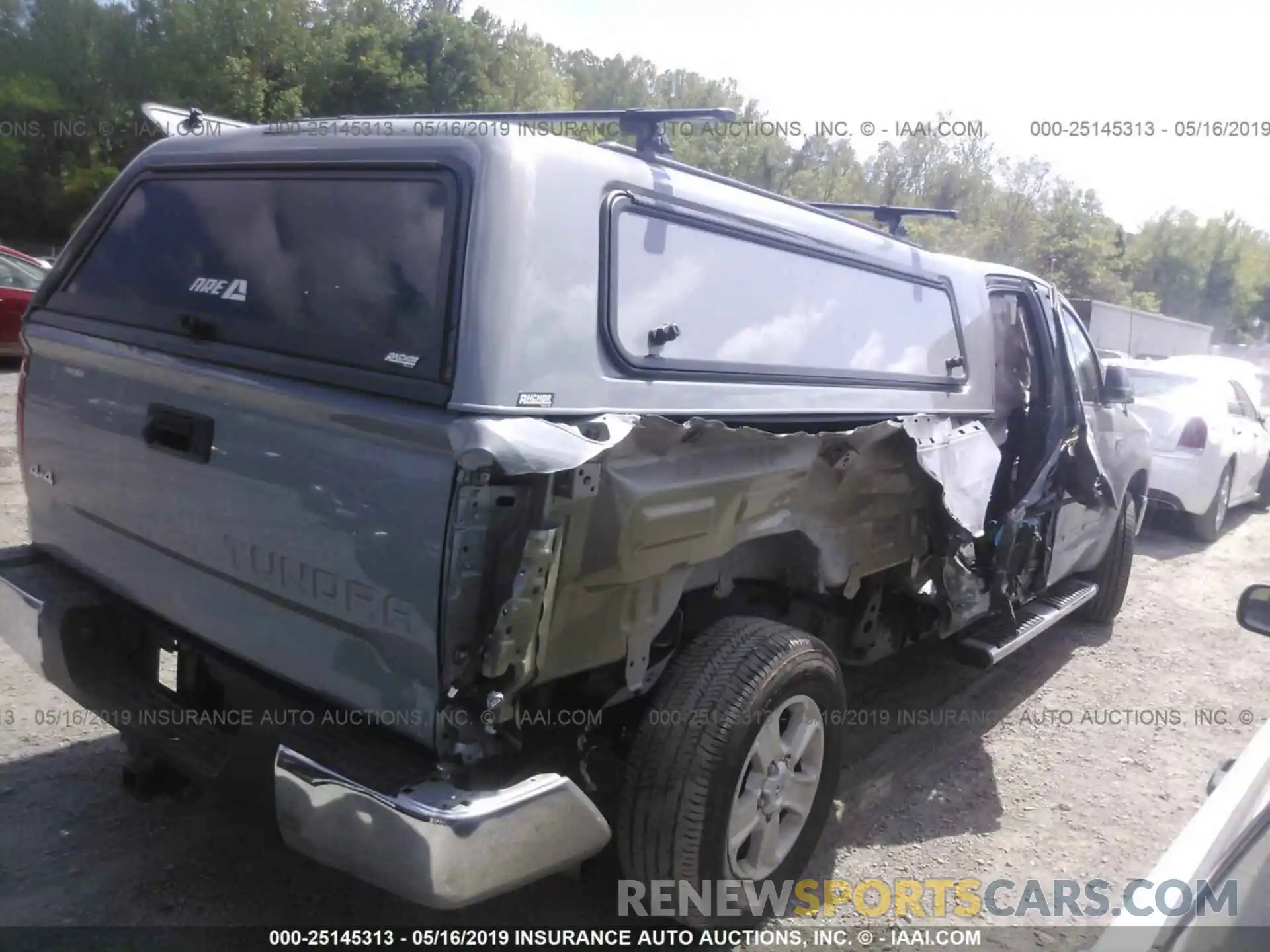 6 Photograph of a damaged car 5TFCY5F19KX024598 TOYOTA TUNDRA 2019