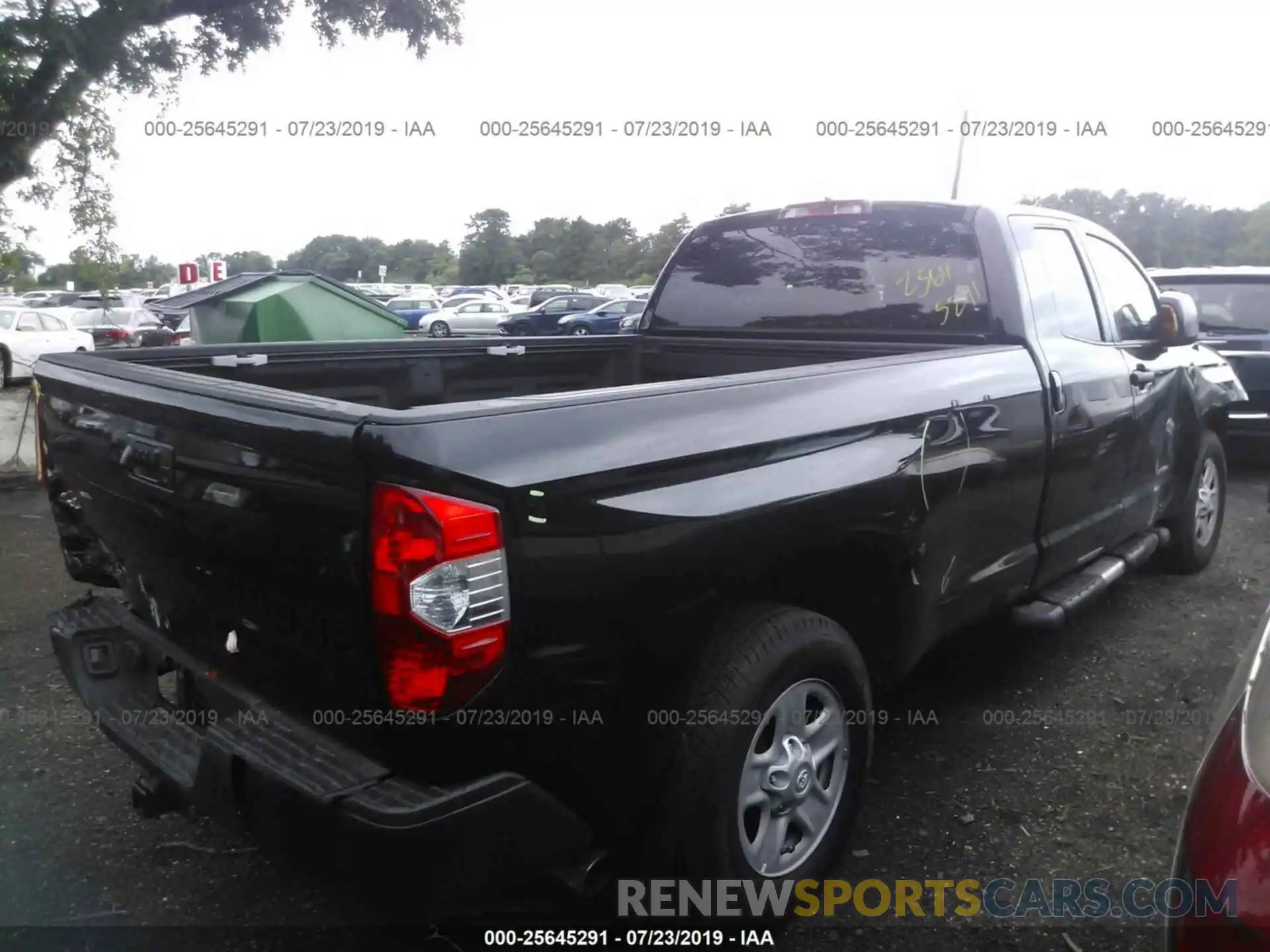 4 Photograph of a damaged car 5TFCY5F1XKX024612 TOYOTA TUNDRA 2019