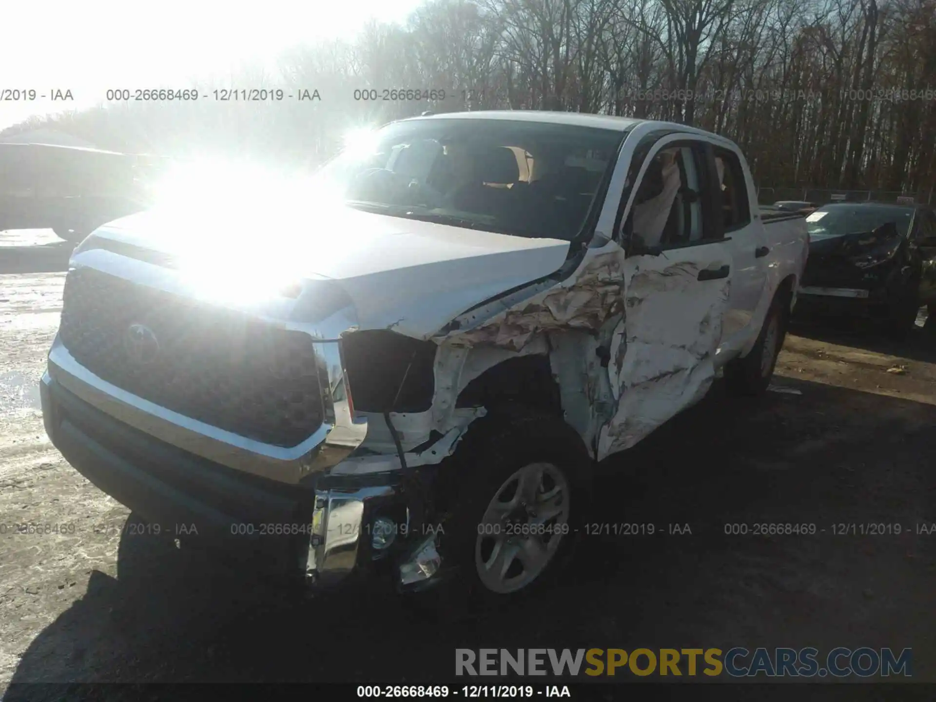 2 Photograph of a damaged car 5TFDM5F11KX082513 TOYOTA TUNDRA 2019