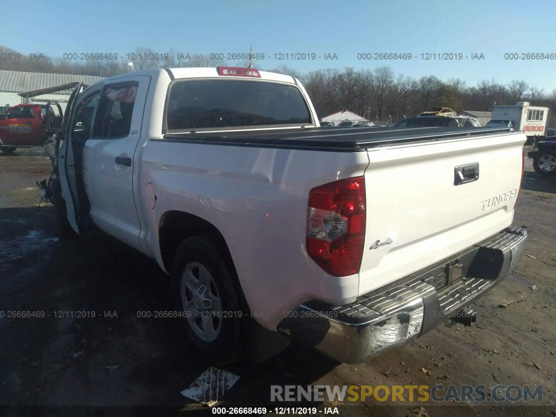 3 Photograph of a damaged car 5TFDM5F11KX082513 TOYOTA TUNDRA 2019