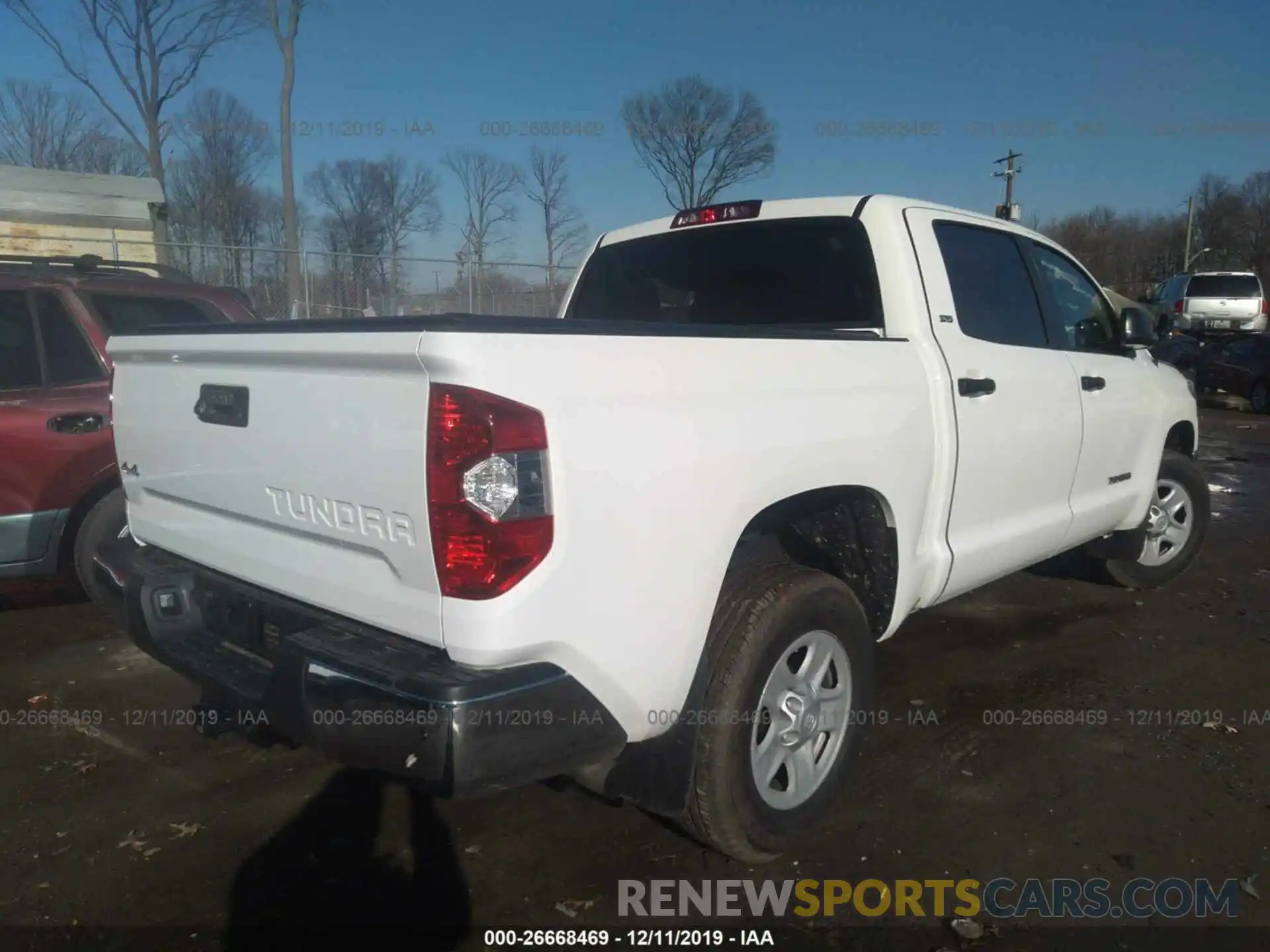 4 Photograph of a damaged car 5TFDM5F11KX082513 TOYOTA TUNDRA 2019