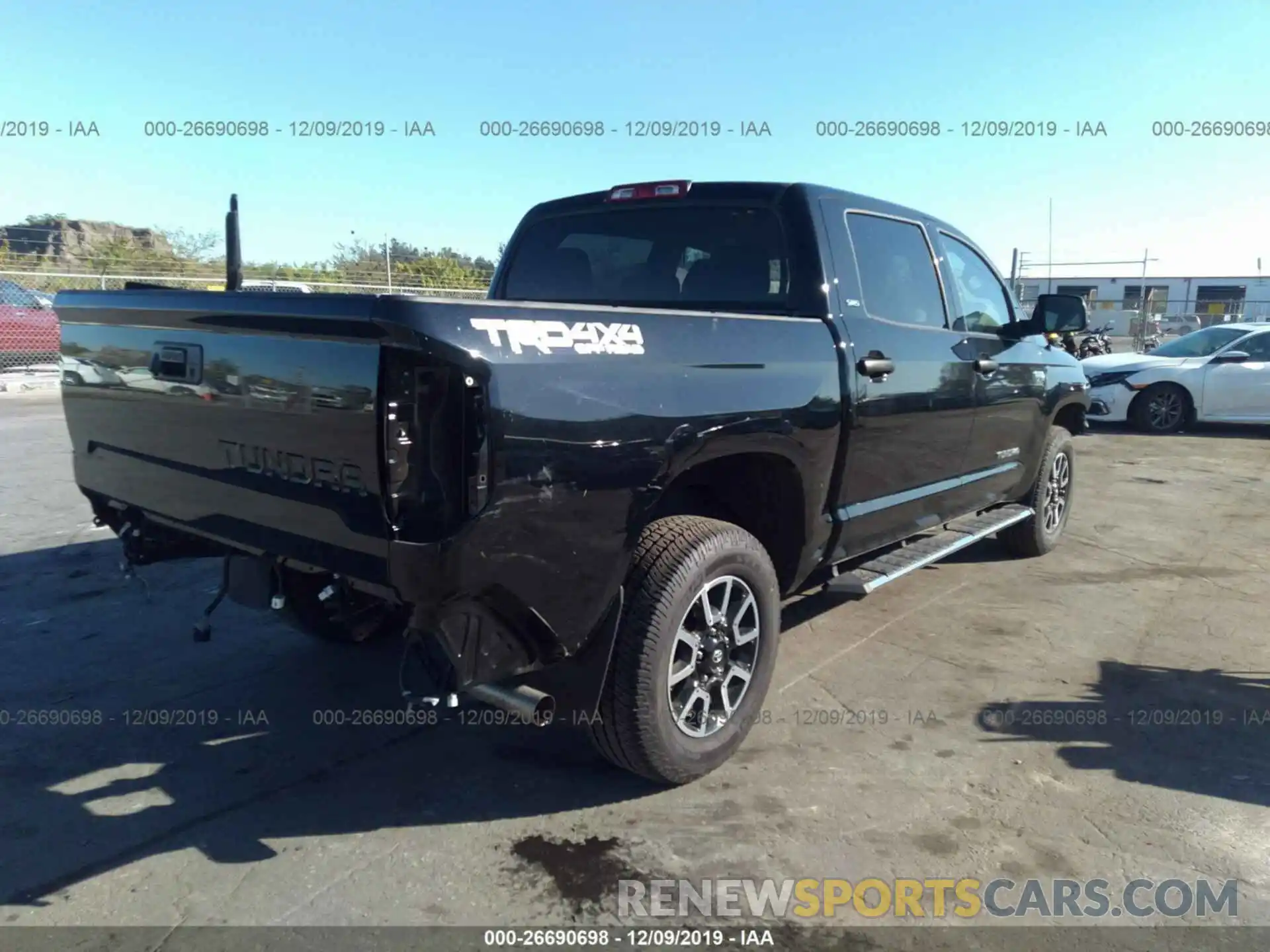 4 Photograph of a damaged car 5TFDW5F10KX778189 TOYOTA TUNDRA 2019