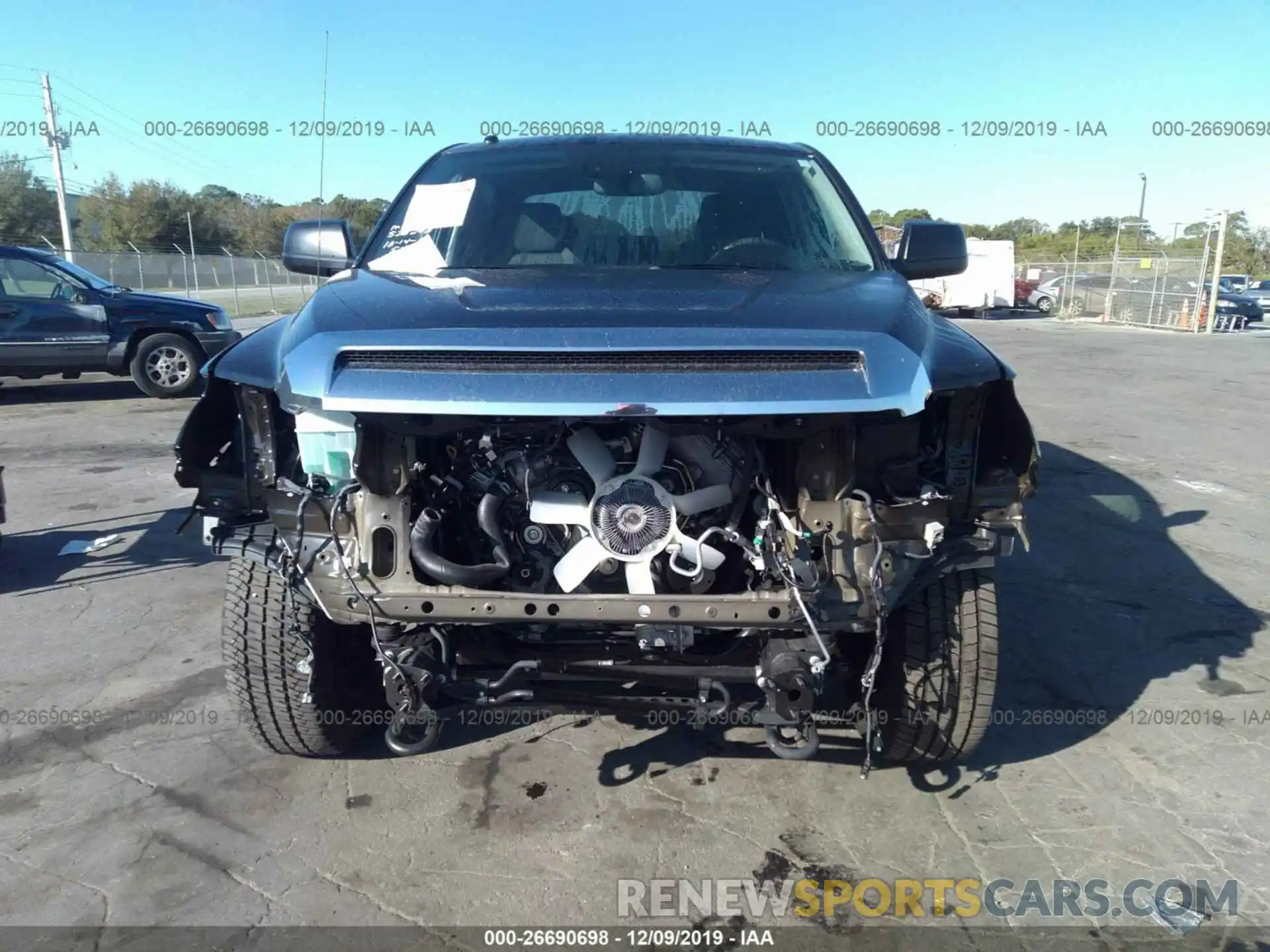 6 Photograph of a damaged car 5TFDW5F10KX778189 TOYOTA TUNDRA 2019