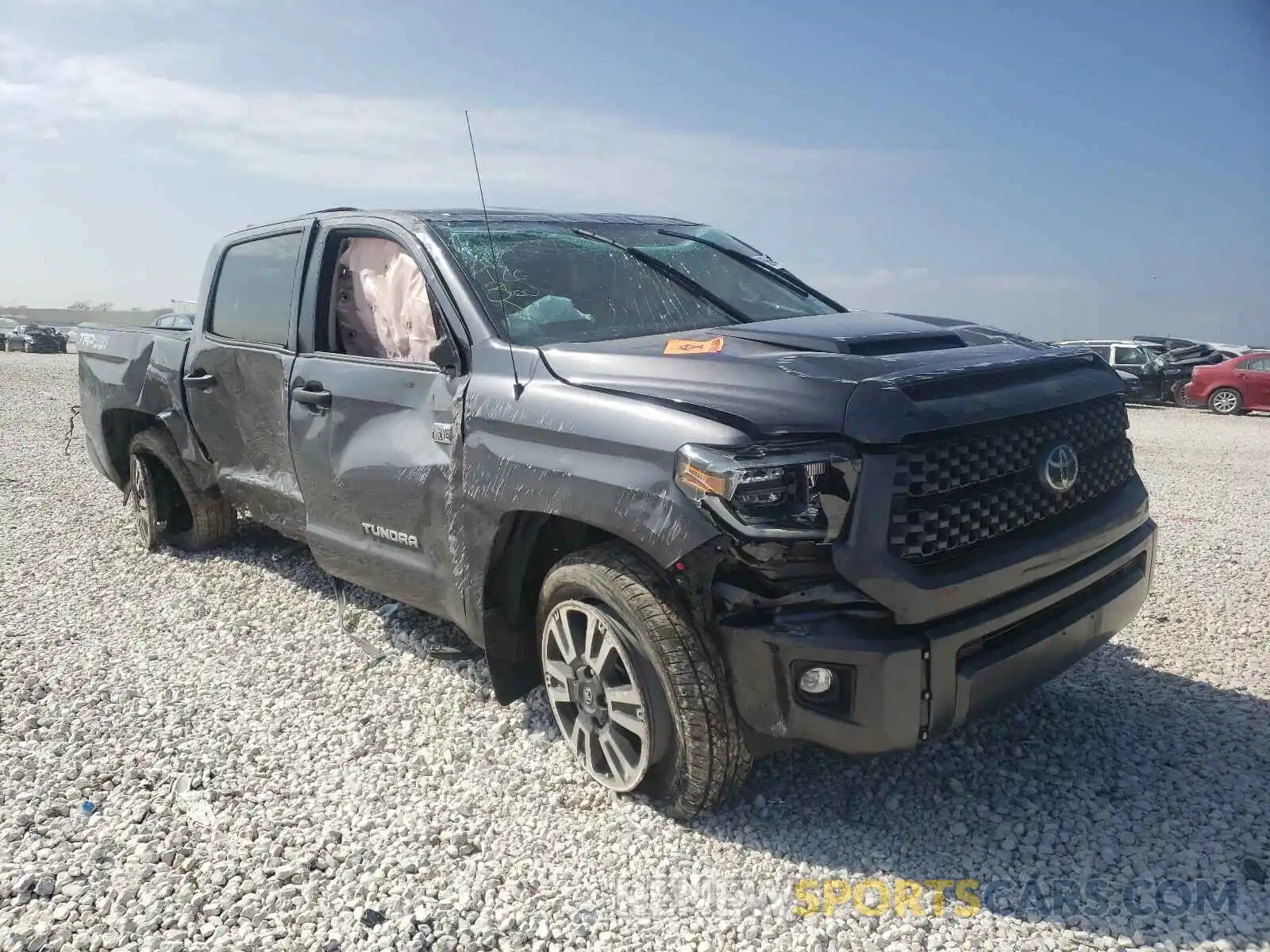 1 Photograph of a damaged car 5TFDW5F10KX798443 TOYOTA TUNDRA 2019