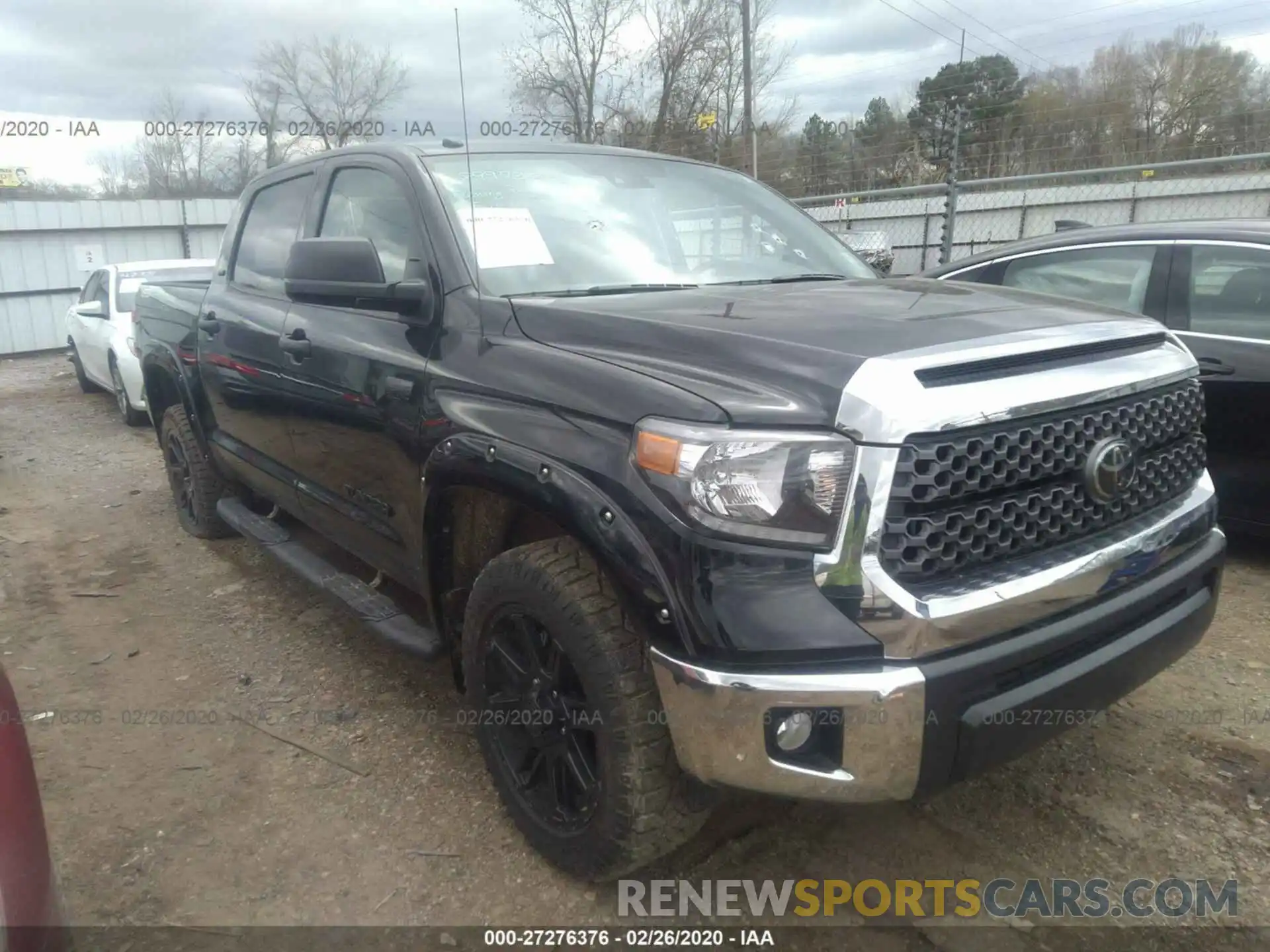 1 Photograph of a damaged car 5TFDW5F10KX820182 TOYOTA TUNDRA 2019