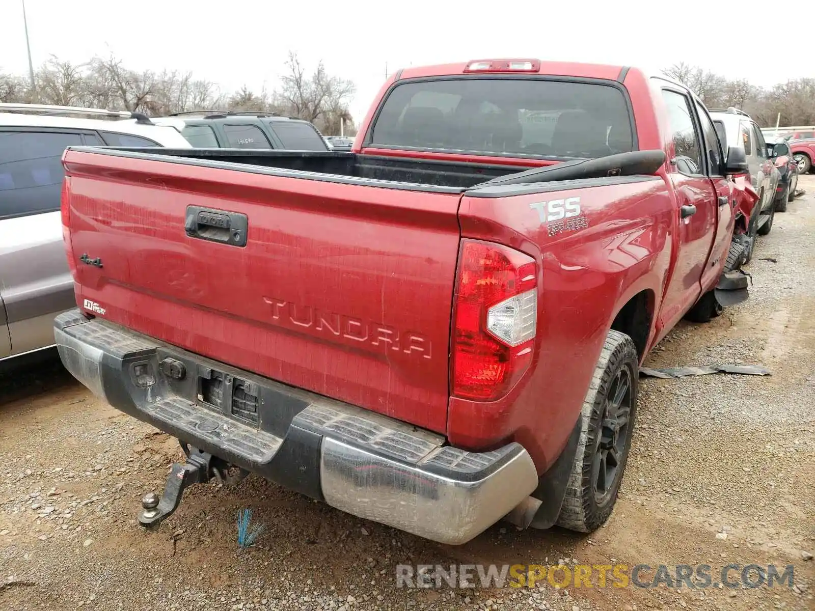 4 Photograph of a damaged car 5TFDW5F10KX842120 TOYOTA TUNDRA 2019