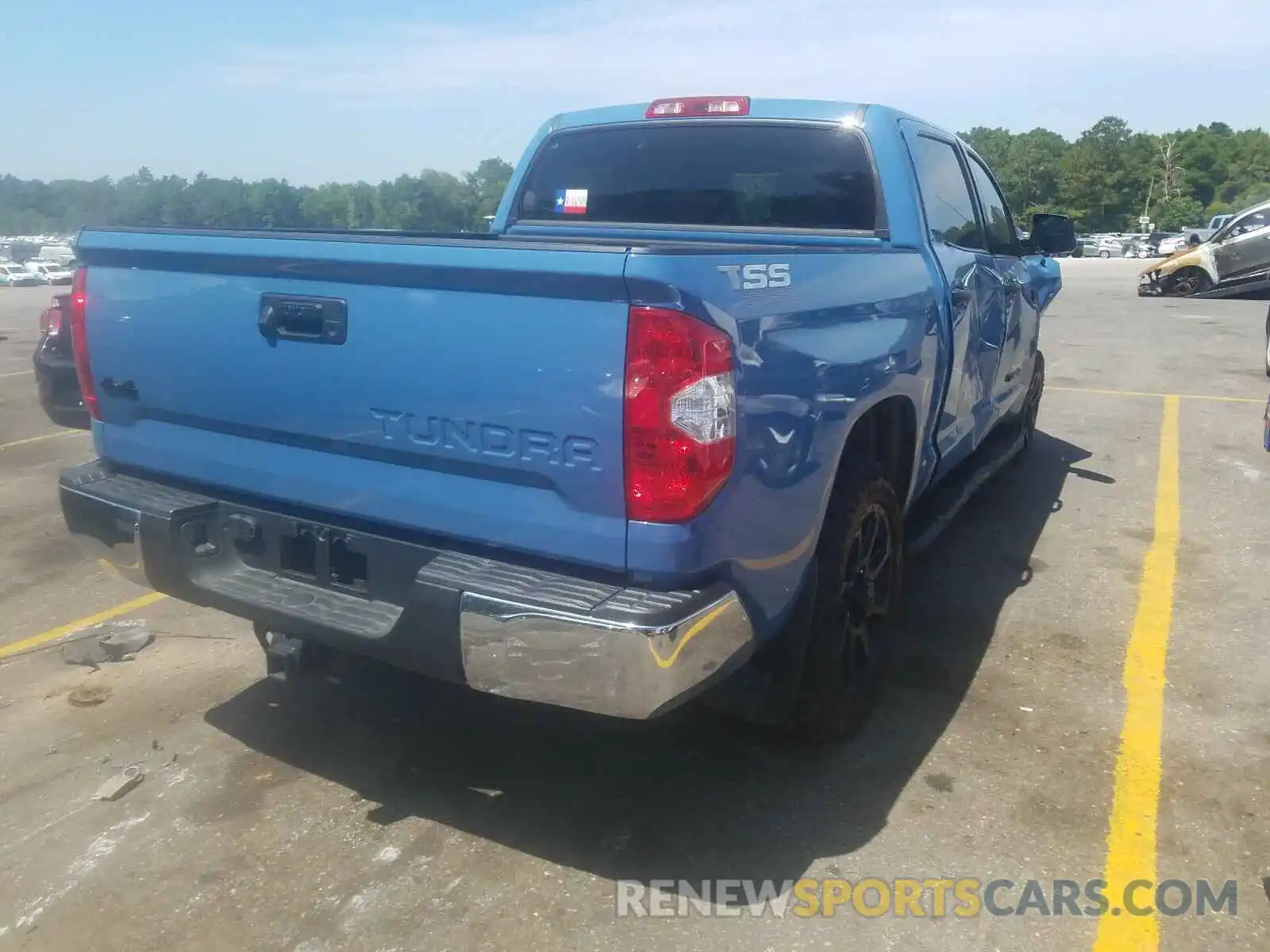 4 Photograph of a damaged car 5TFDW5F10KX845888 TOYOTA TUNDRA 2019