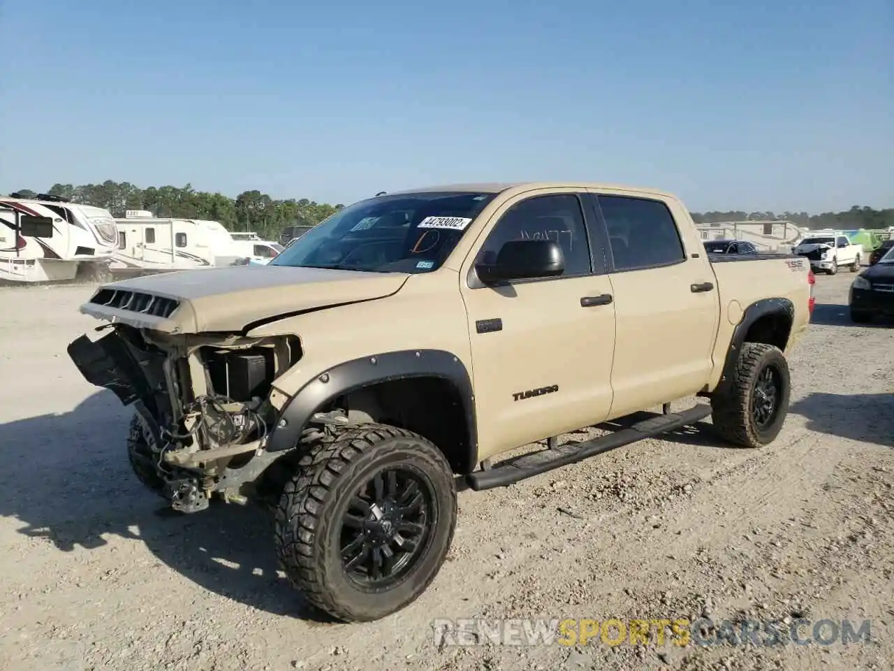 2 Фотография поврежденного автомобиля 5TFDW5F11KX781649 TOYOTA TUNDRA 2019