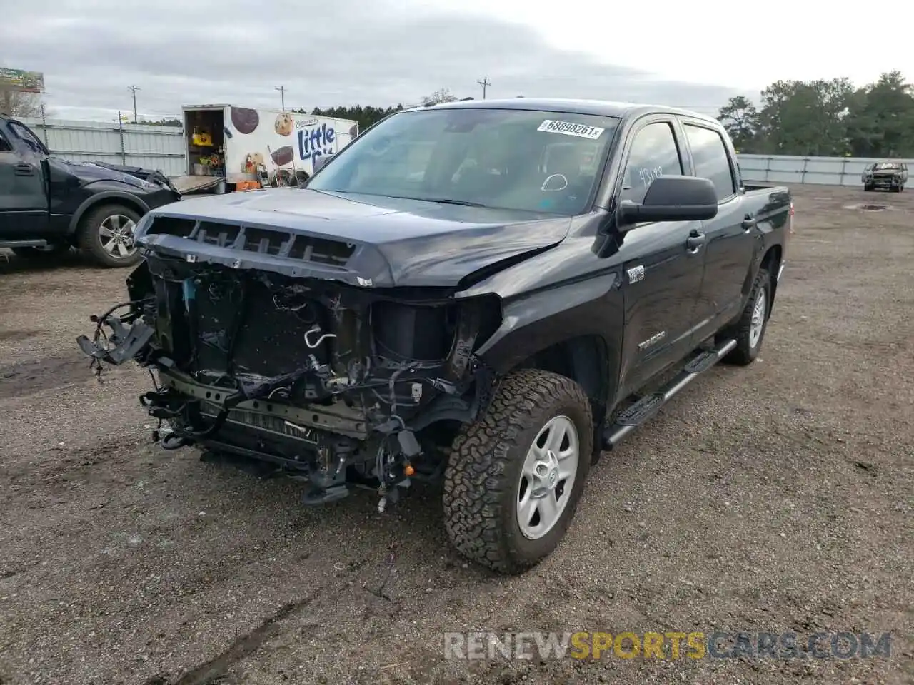 2 Фотография поврежденного автомобиля 5TFDW5F11KX794899 TOYOTA TUNDRA 2019