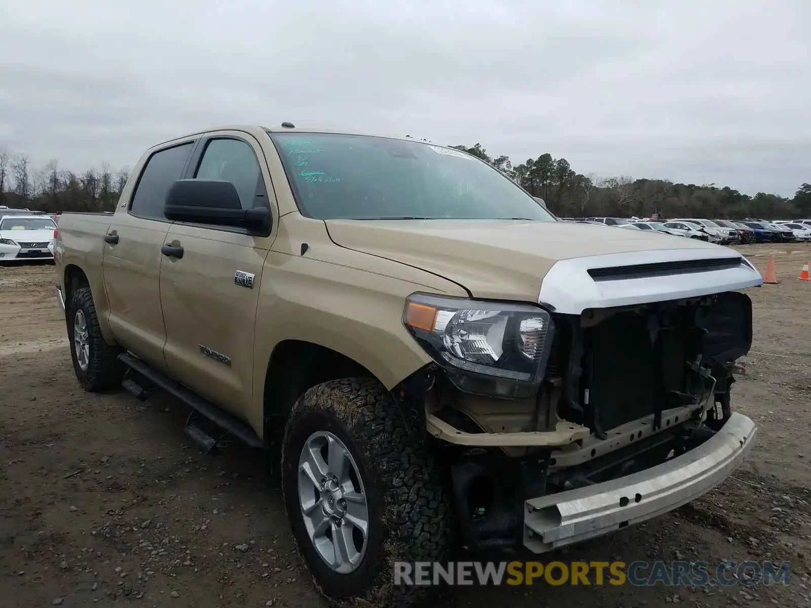 1 Photograph of a damaged car 5TFDW5F11KX802872 TOYOTA TUNDRA 2019