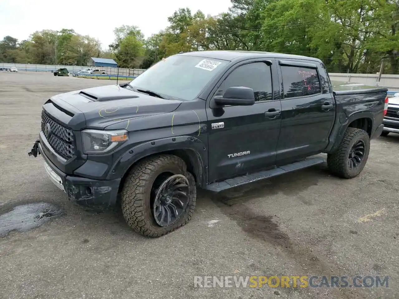 1 Photograph of a damaged car 5TFDW5F11KX816500 TOYOTA TUNDRA 2019