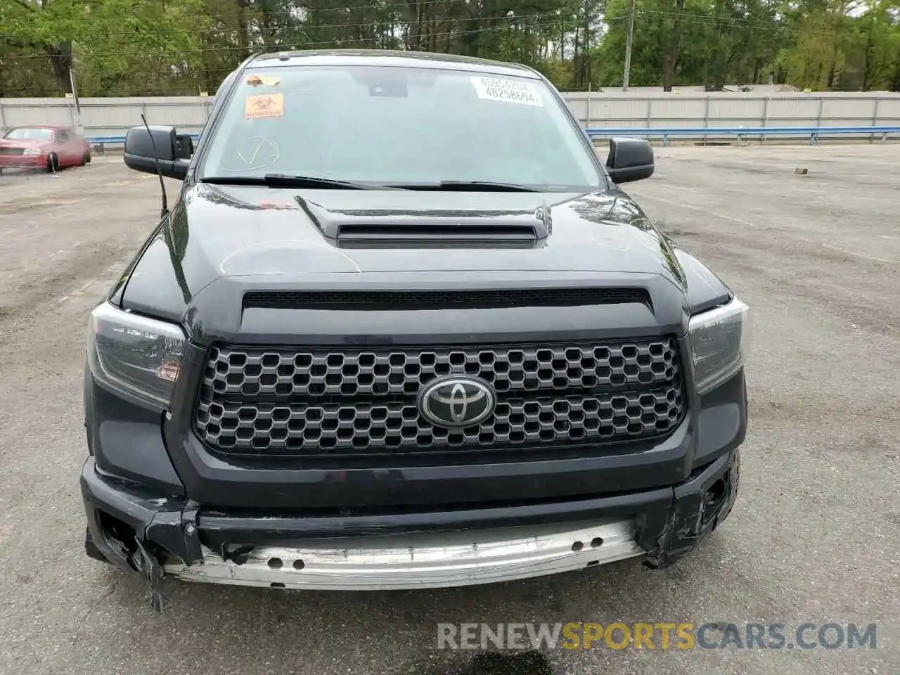 5 Photograph of a damaged car 5TFDW5F11KX816500 TOYOTA TUNDRA 2019