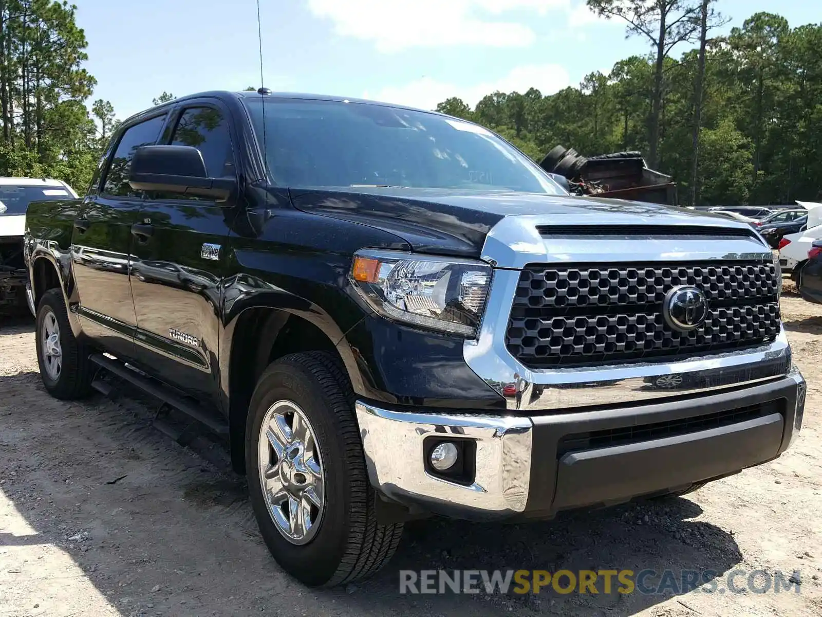 1 Photograph of a damaged car 5TFDW5F11KX820790 TOYOTA TUNDRA 2019