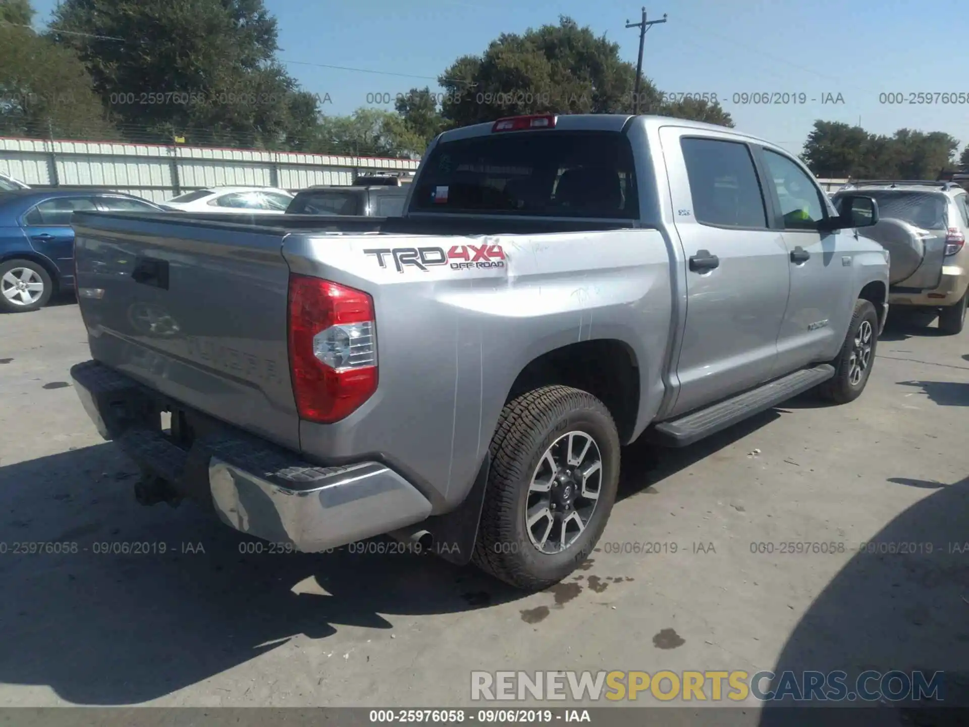 4 Photograph of a damaged car 5TFDW5F11KX822331 TOYOTA TUNDRA 2019