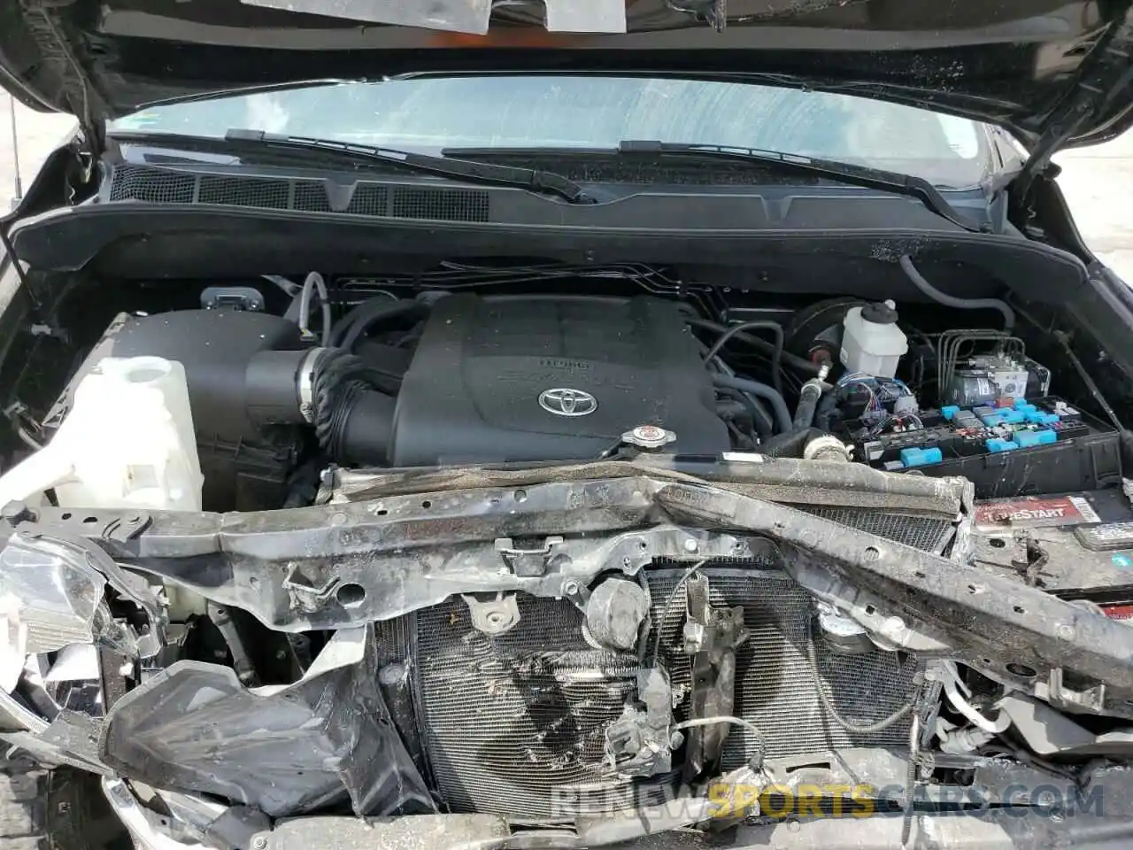 7 Photograph of a damaged car 5TFDW5F11KX842448 TOYOTA TUNDRA 2019