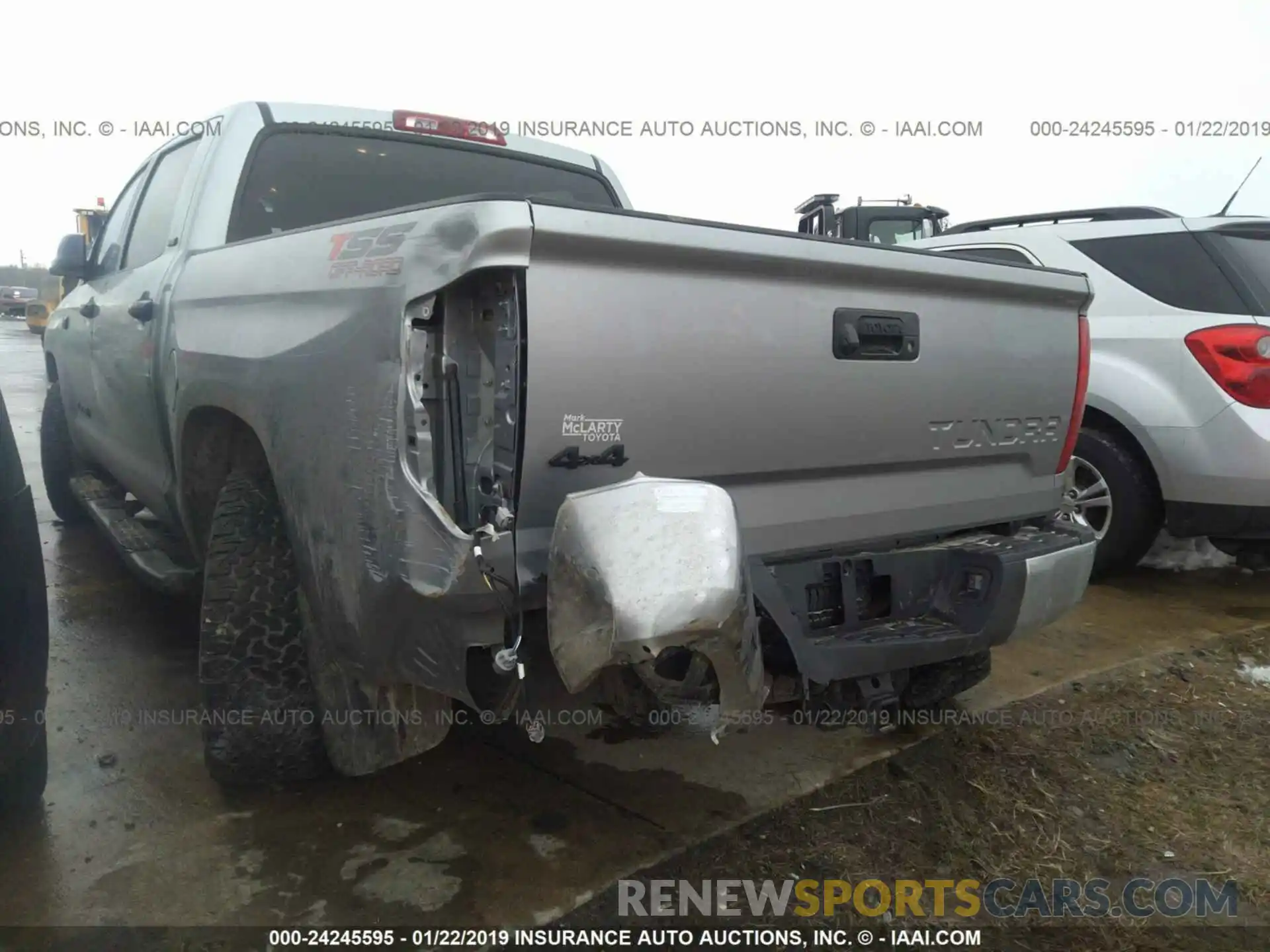 3 Photograph of a damaged car 5TFDW5F12KX785354 TOYOTA TUNDRA 2019