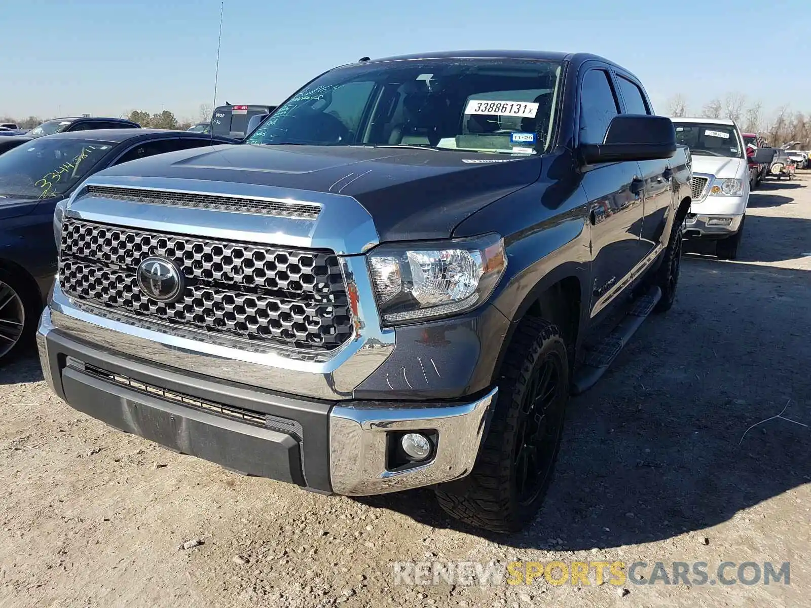 2 Photograph of a damaged car 5TFDW5F12KX799075 TOYOTA TUNDRA 2019