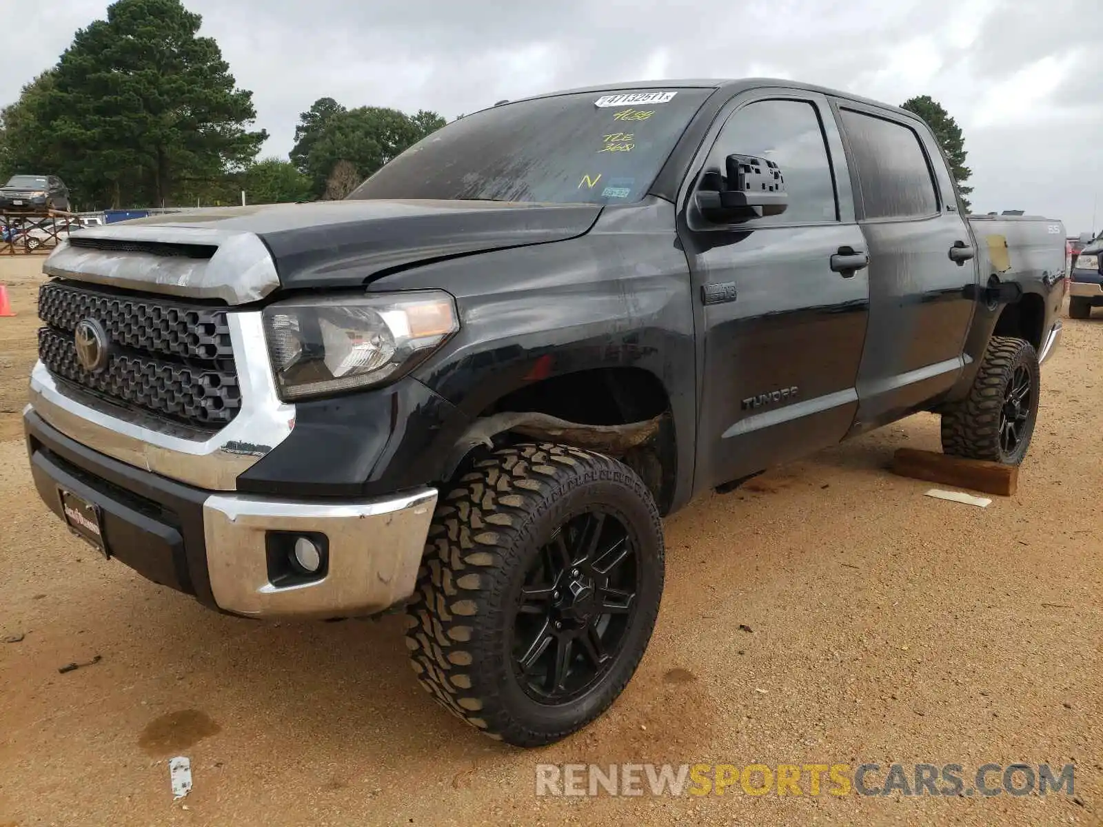 2 Photograph of a damaged car 5TFDW5F12KX814688 TOYOTA TUNDRA 2019