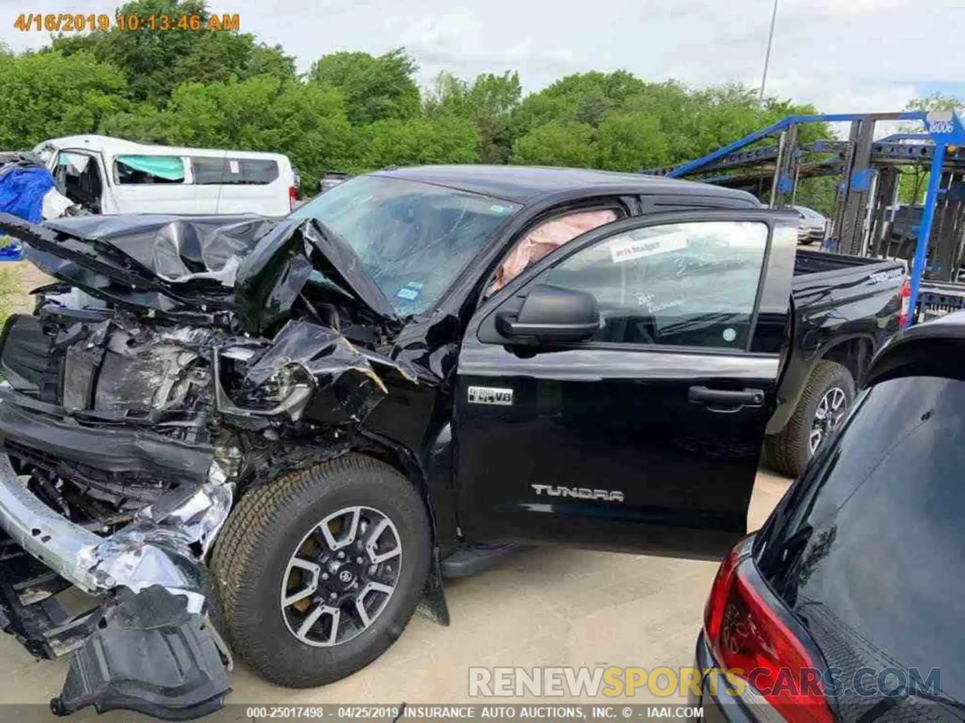 13 Photograph of a damaged car 5TFDW5F12KX830454 TOYOTA TUNDRA 2019