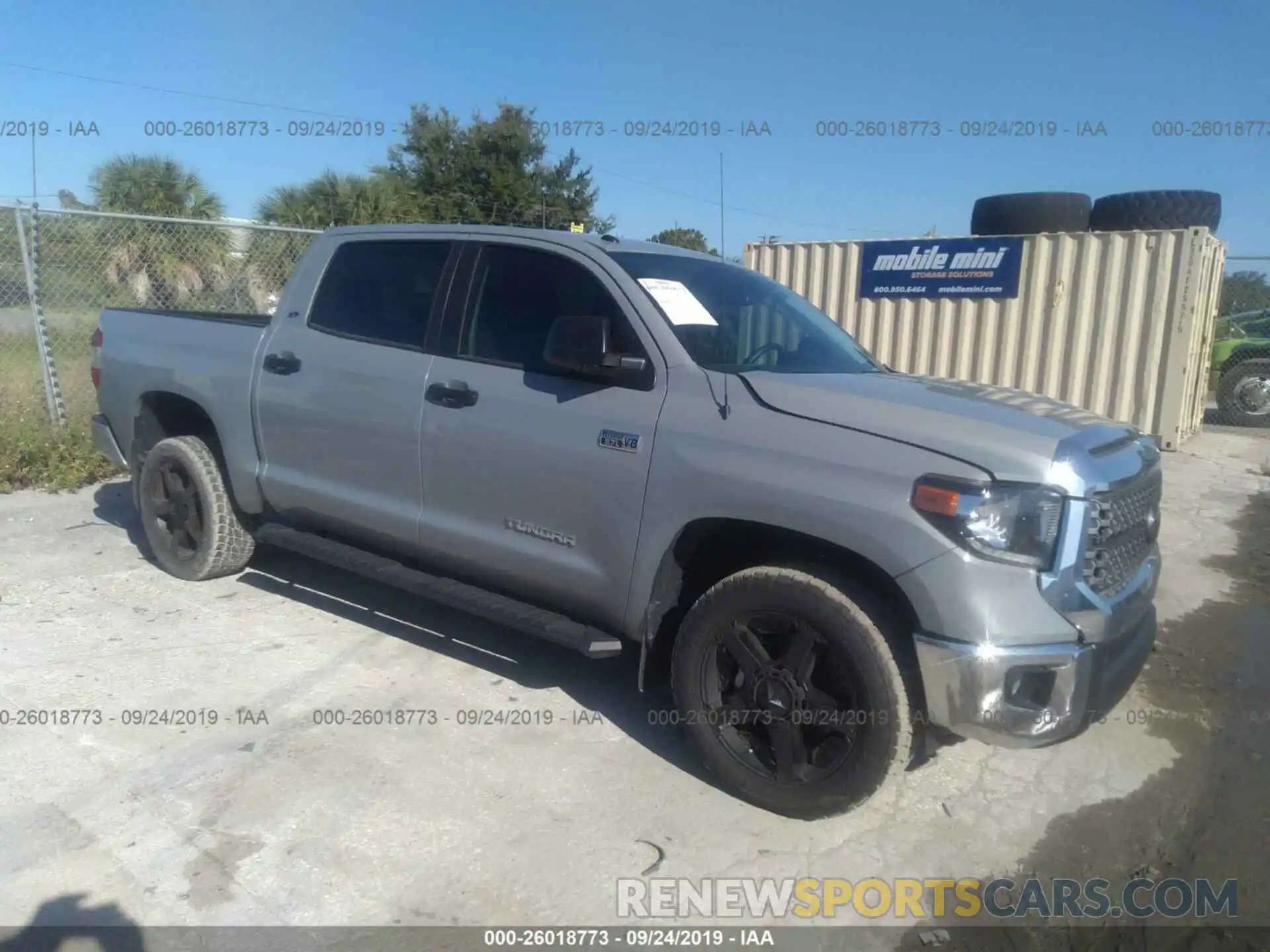 1 Photograph of a damaged car 5TFDW5F12KX831104 TOYOTA TUNDRA 2019