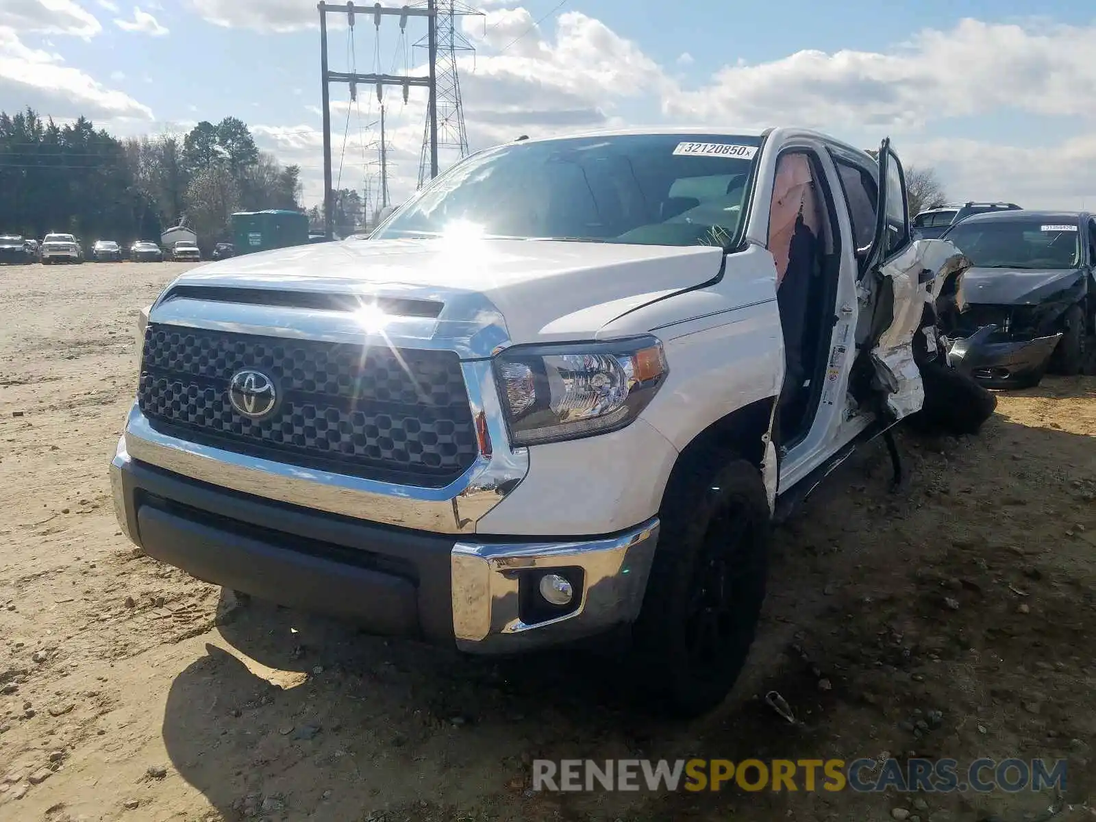 2 Photograph of a damaged car 5TFDW5F12KX832673 TOYOTA TUNDRA 2019