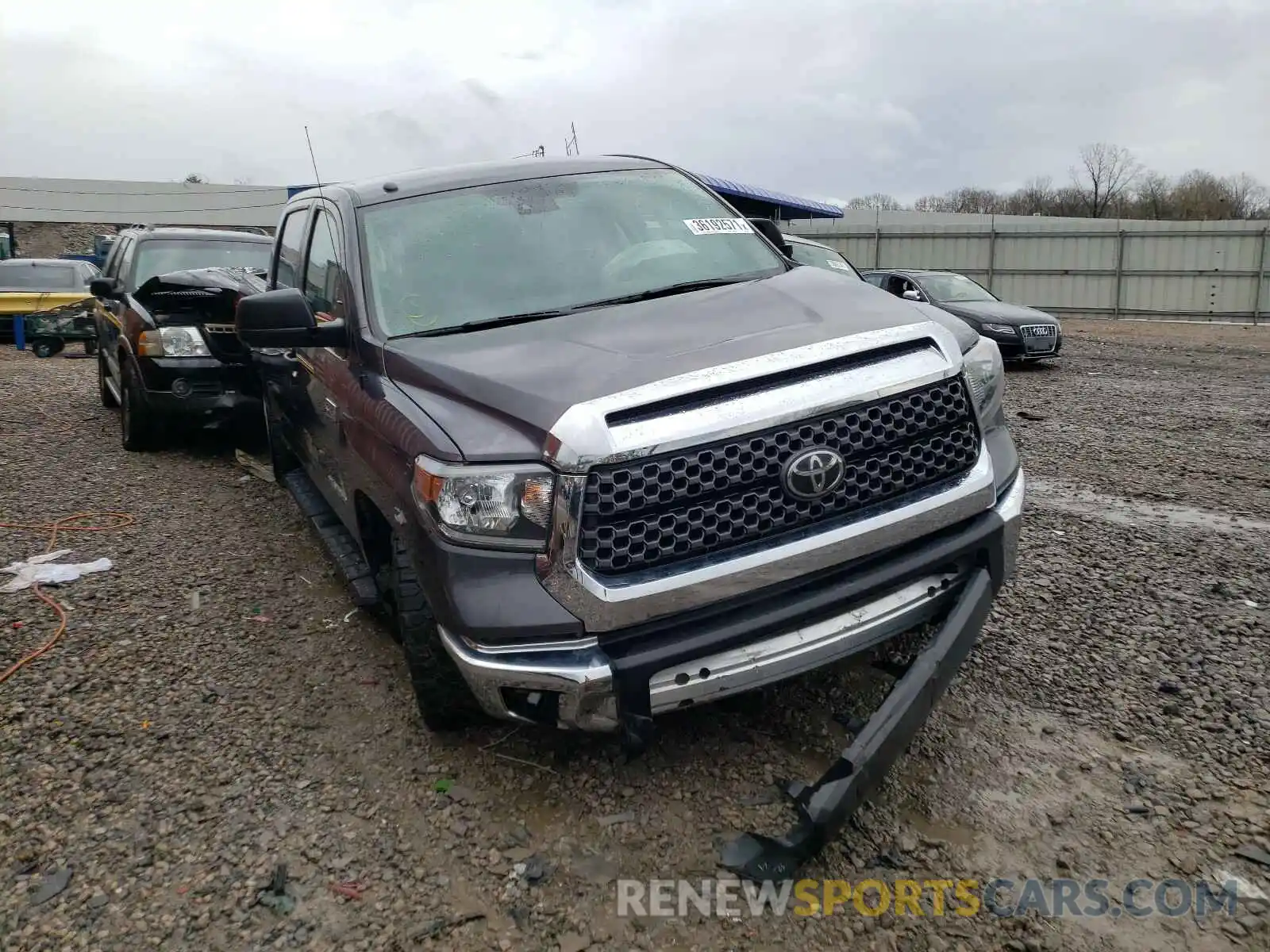 1 Photograph of a damaged car 5TFDW5F12KX834469 TOYOTA TUNDRA 2019