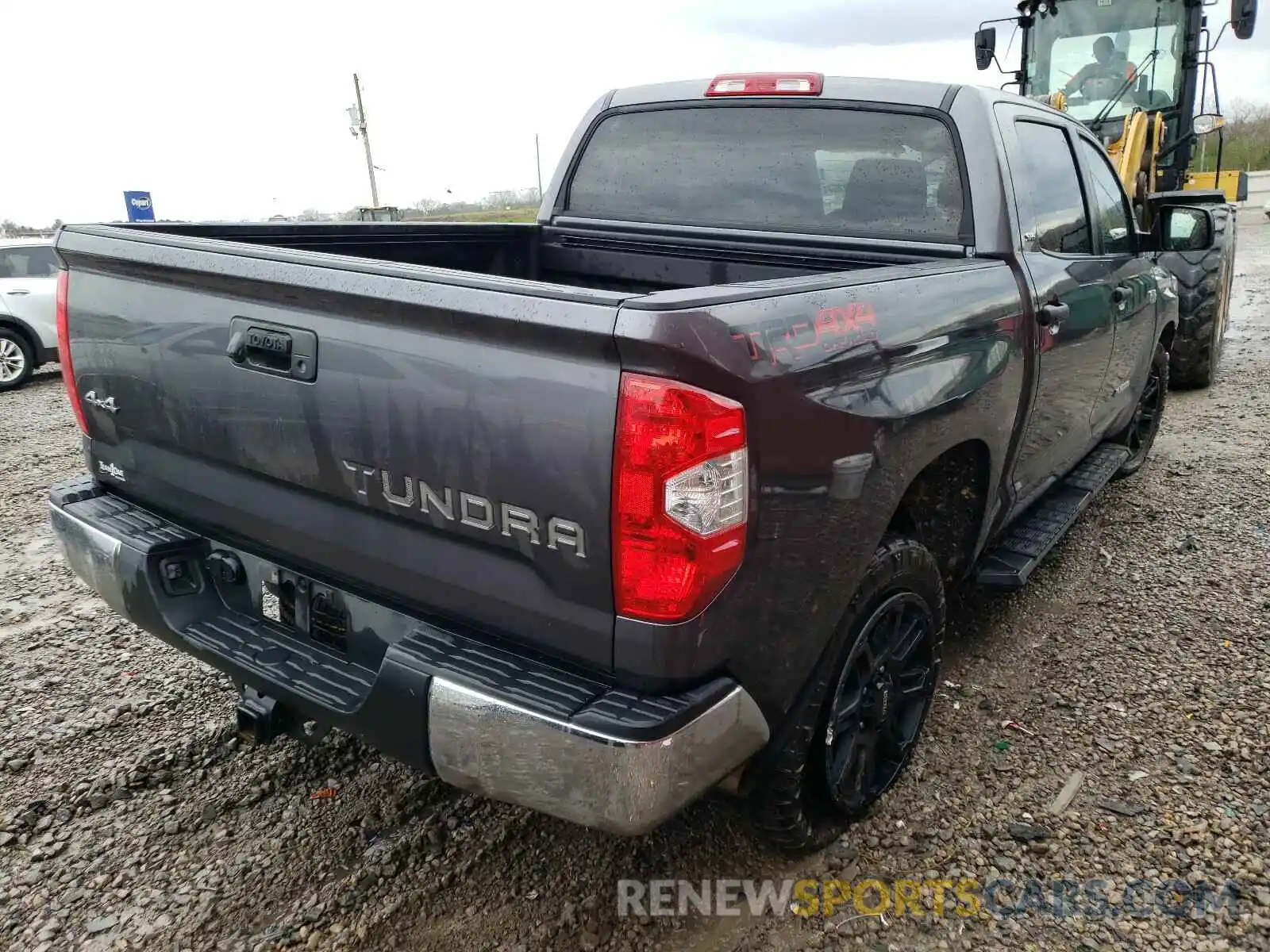 4 Photograph of a damaged car 5TFDW5F12KX834469 TOYOTA TUNDRA 2019