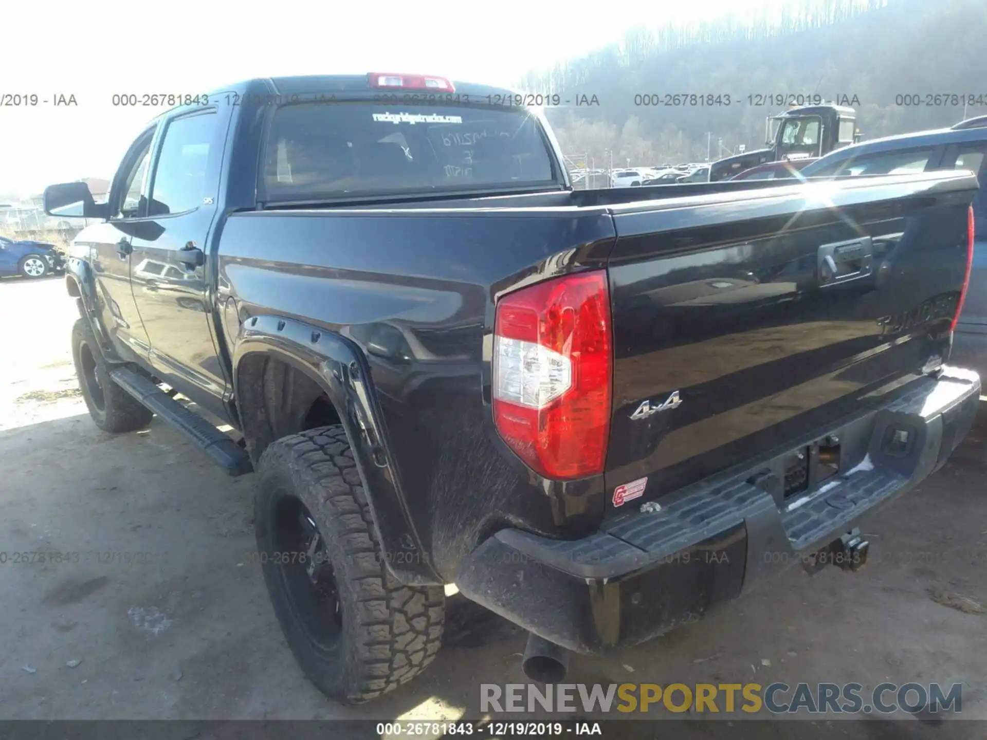 3 Photograph of a damaged car 5TFDW5F13KX789865 TOYOTA TUNDRA 2019