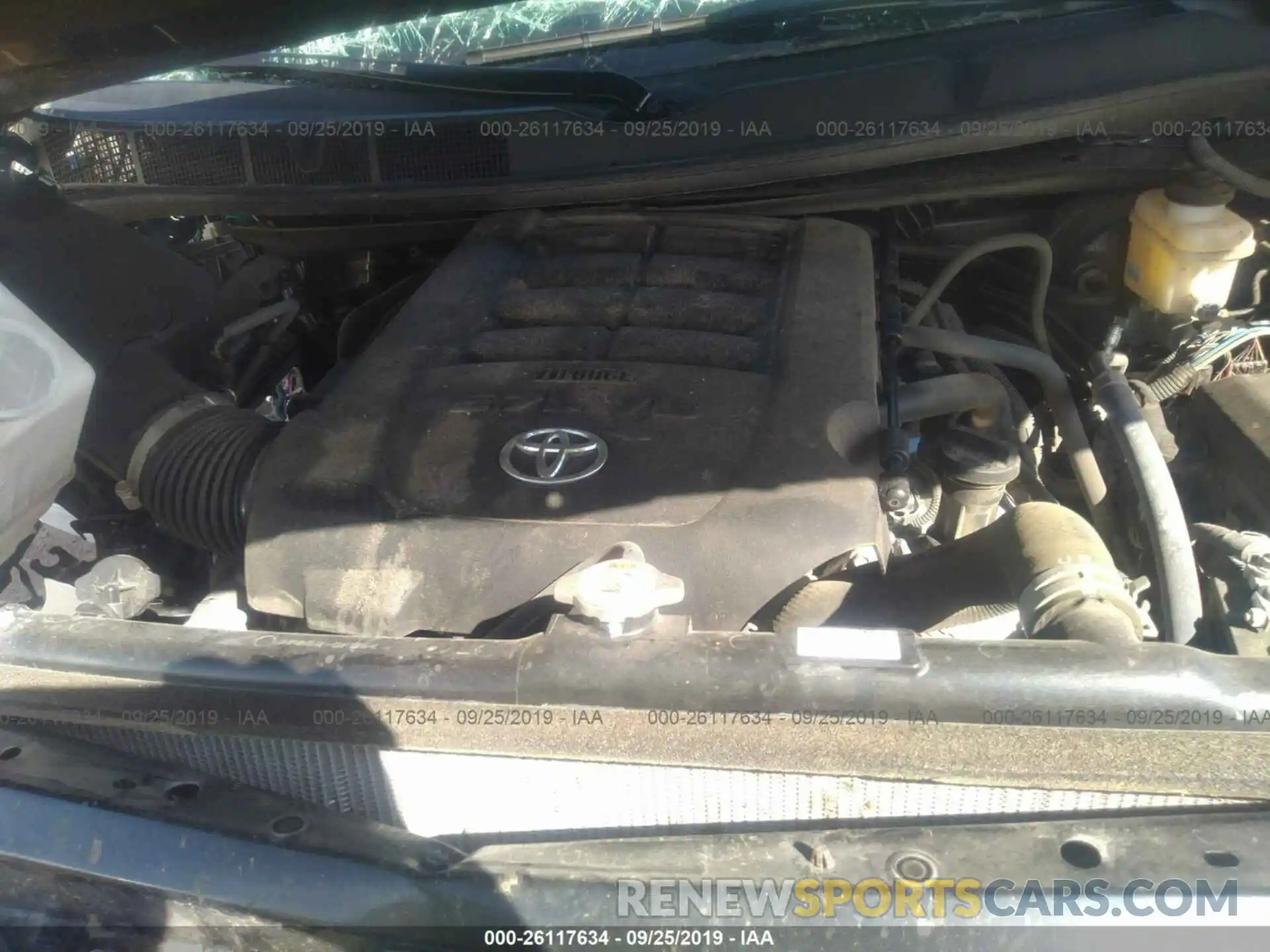 10 Photograph of a damaged car 5TFDW5F13KX800542 TOYOTA TUNDRA 2019