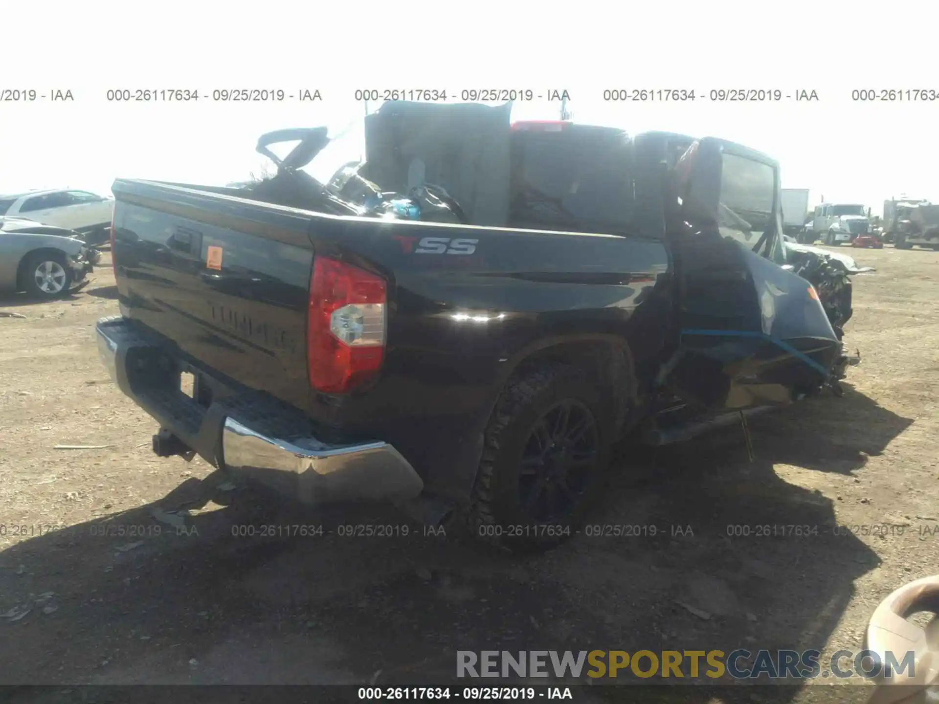 4 Photograph of a damaged car 5TFDW5F13KX800542 TOYOTA TUNDRA 2019