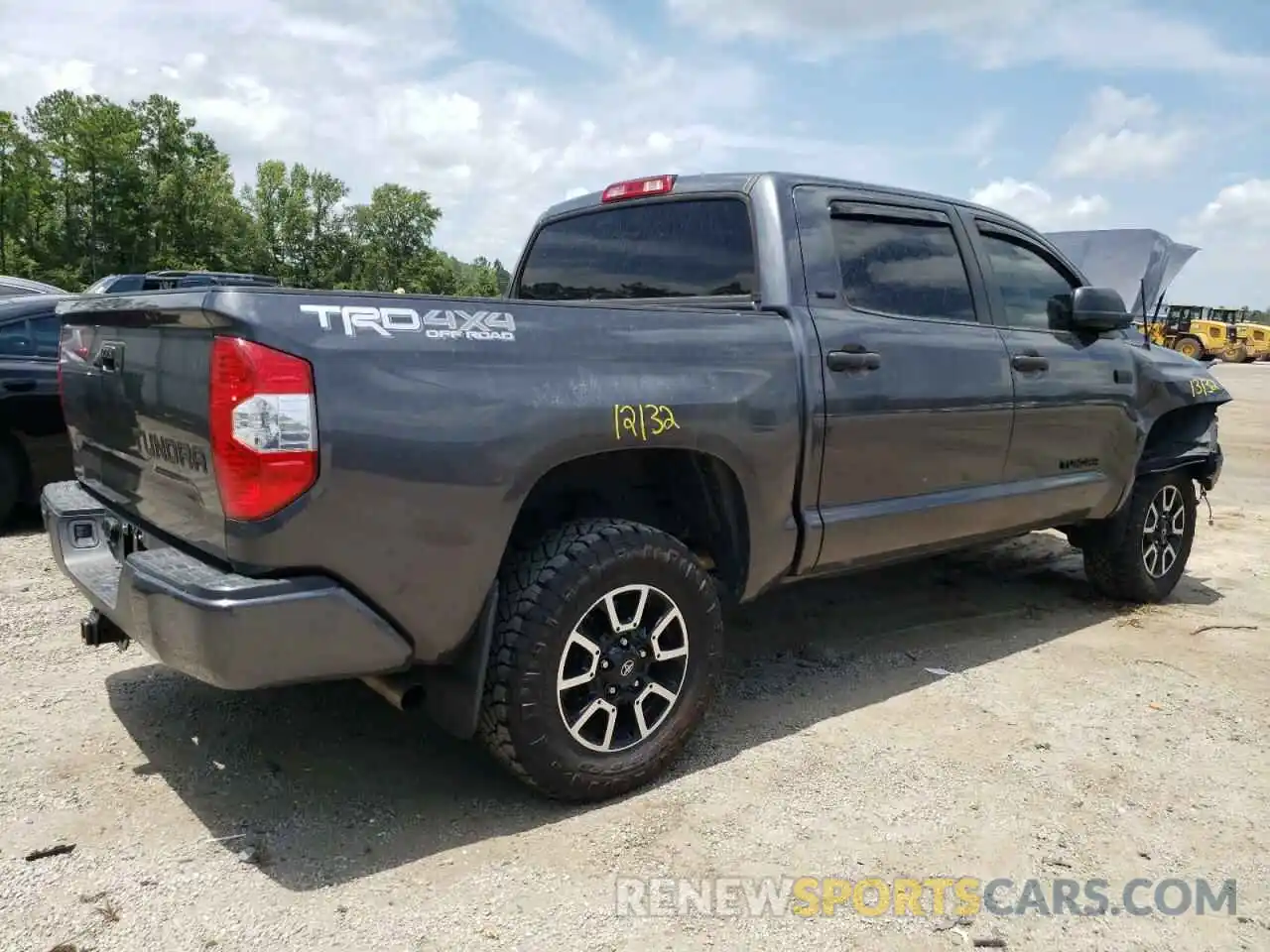 4 Фотография поврежденного автомобиля 5TFDW5F13KX832309 TOYOTA TUNDRA 2019