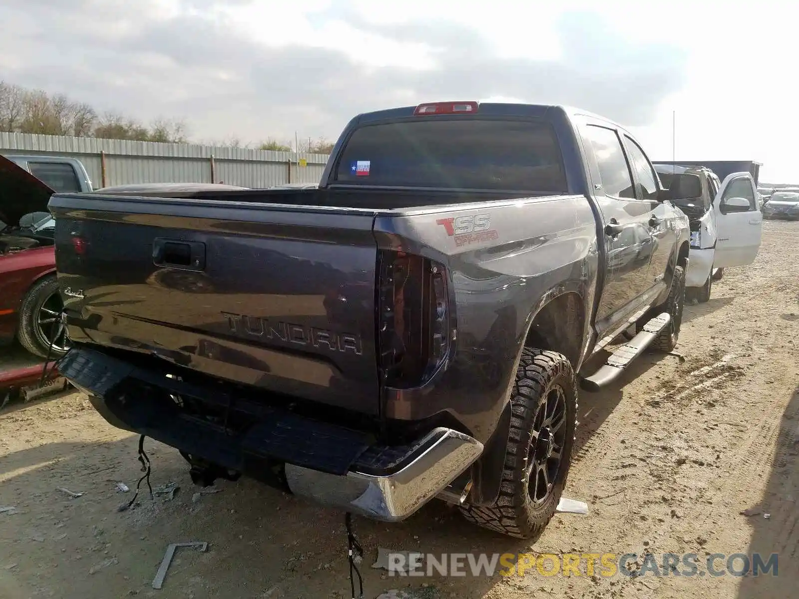 4 Photograph of a damaged car 5TFDW5F13KX866976 TOYOTA TUNDRA 2019