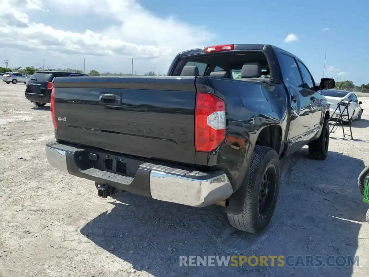 4 Photograph of a damaged car 5TFDW5F14KX813106 TOYOTA TUNDRA 2019