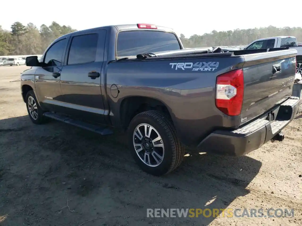 3 Photograph of a damaged car 5TFDW5F14KX817589 TOYOTA TUNDRA 2019