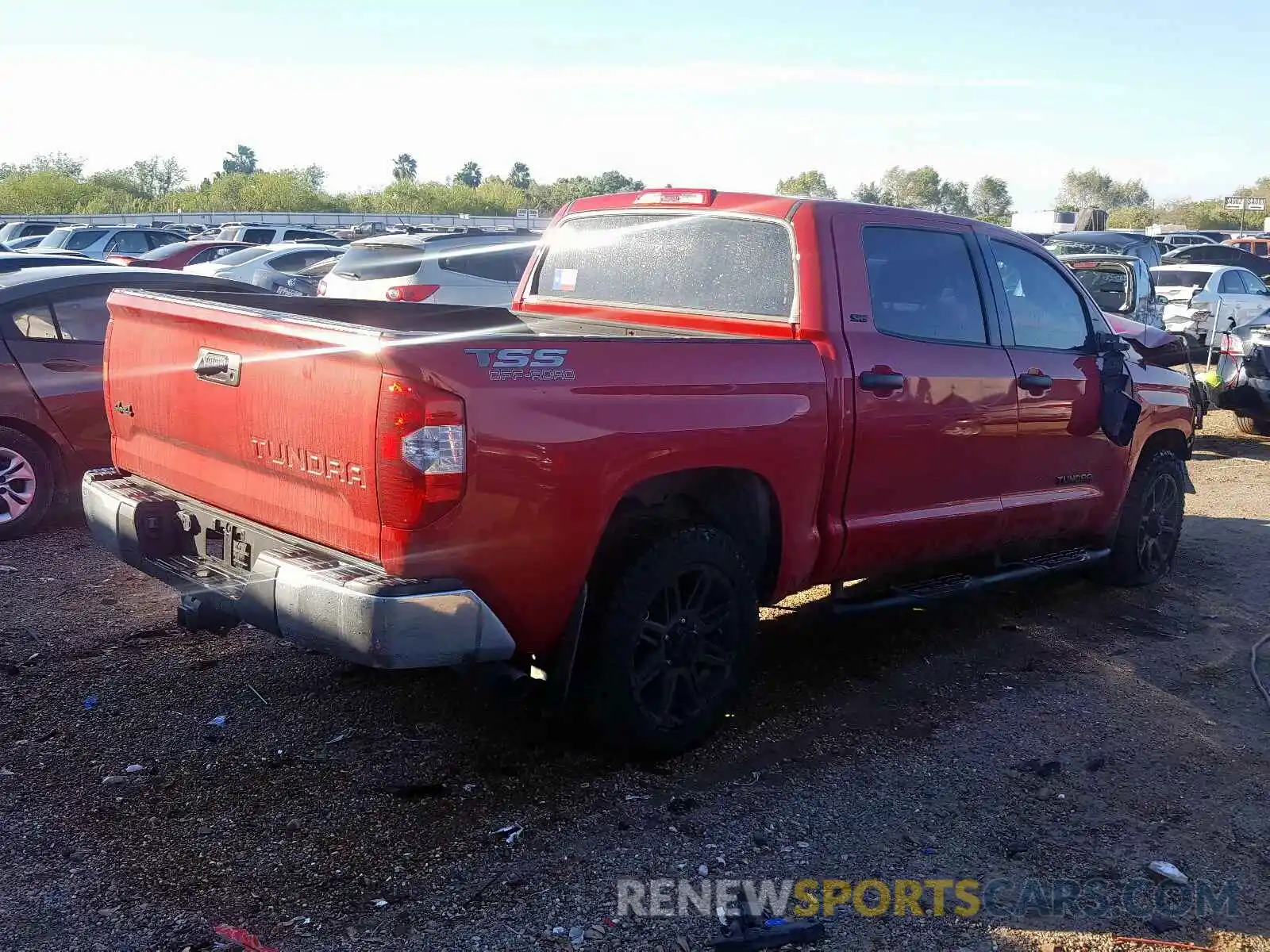 4 Photograph of a damaged car 5TFDW5F14KX843772 TOYOTA TUNDRA 2019