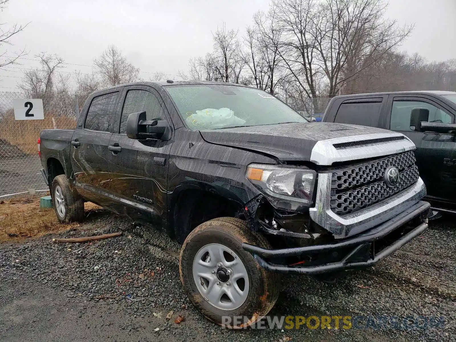 1 Photograph of a damaged car 5TFDW5F14KX844453 TOYOTA TUNDRA 2019