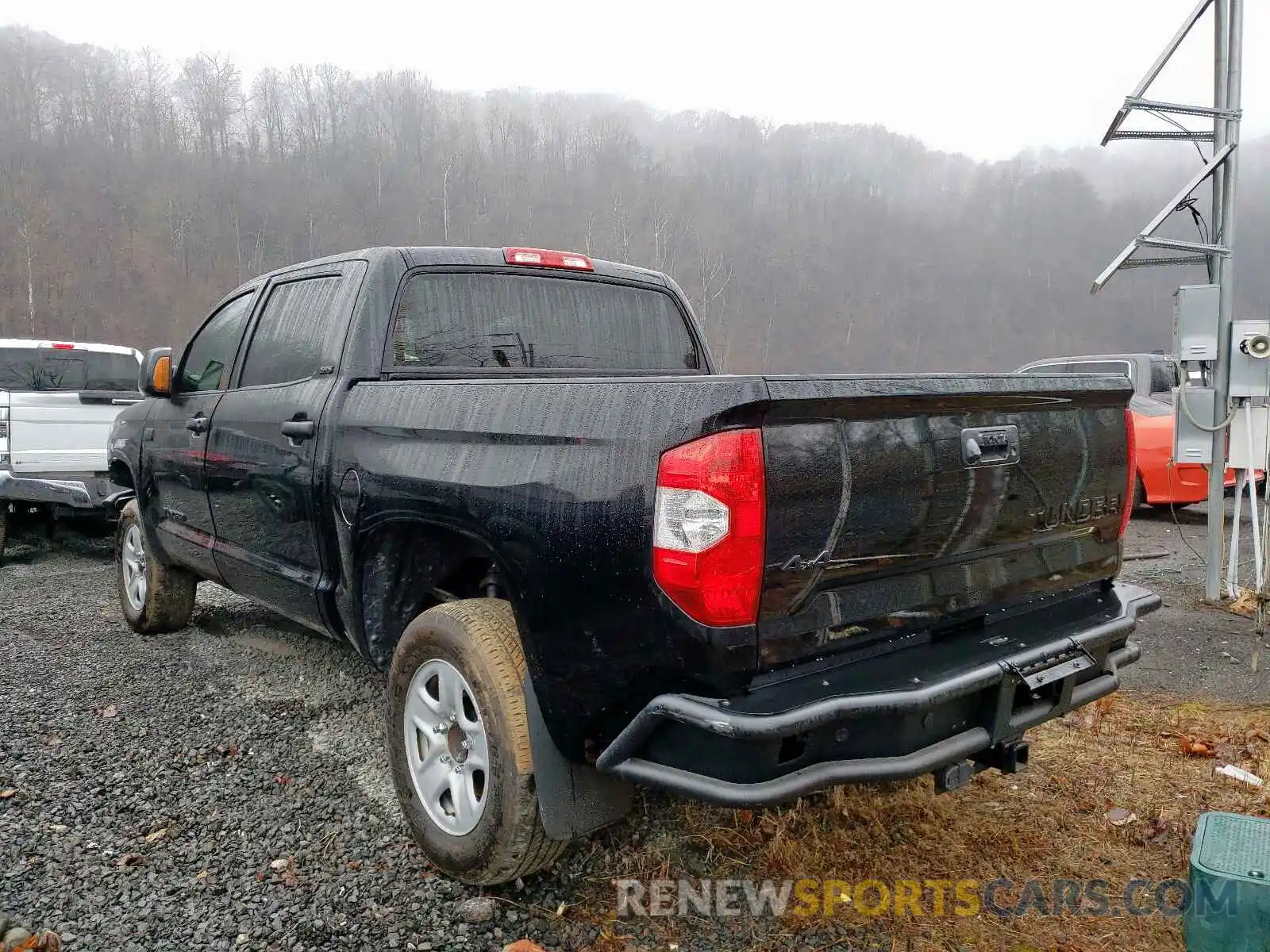 3 Photograph of a damaged car 5TFDW5F14KX844453 TOYOTA TUNDRA 2019