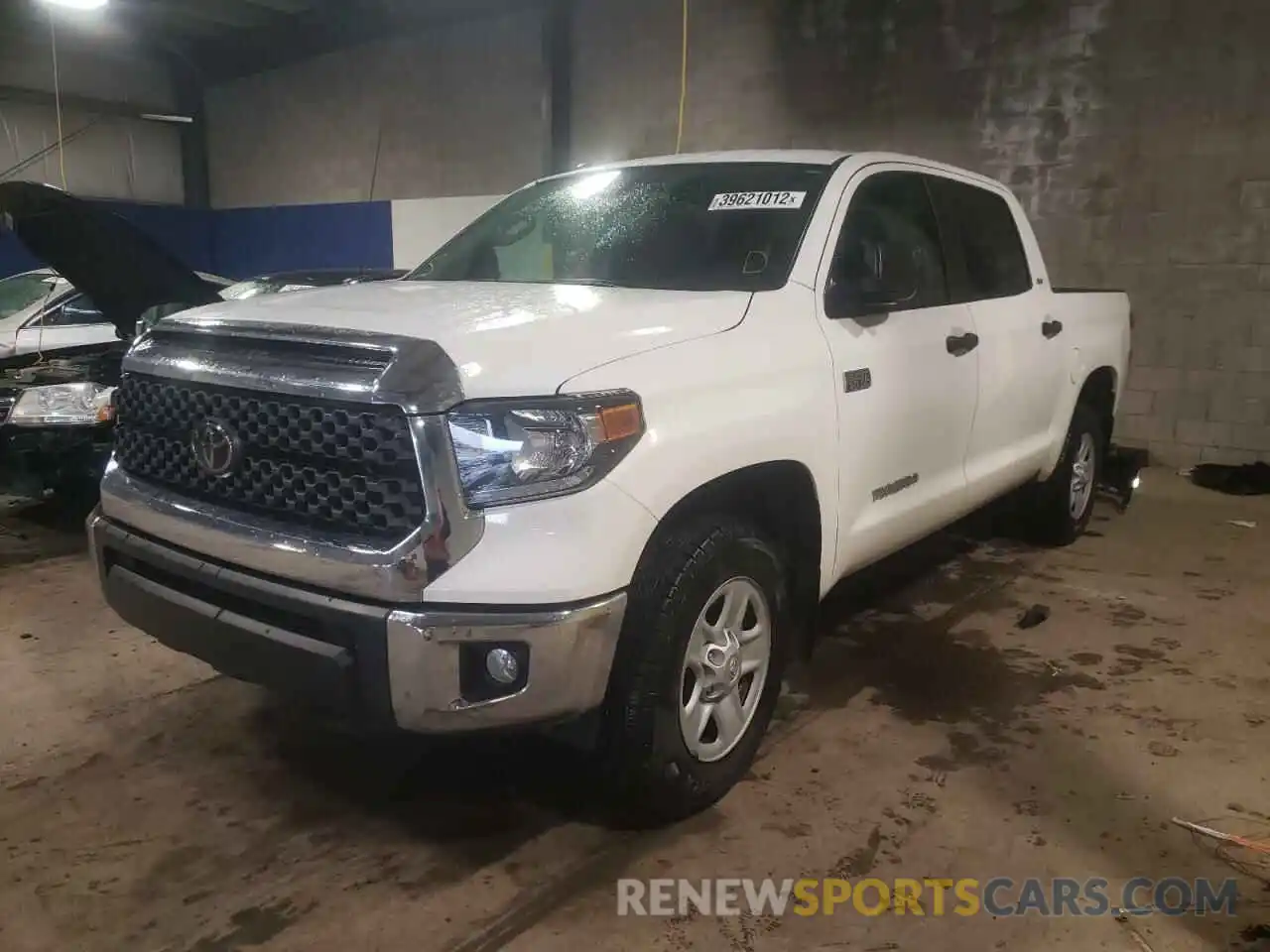 2 Photograph of a damaged car 5TFDW5F14KX846820 TOYOTA TUNDRA 2019