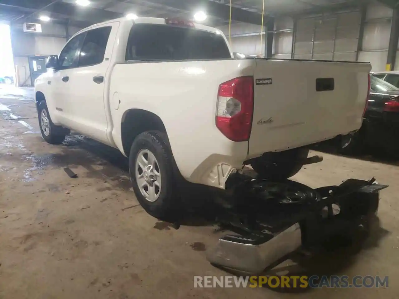 3 Photograph of a damaged car 5TFDW5F14KX846820 TOYOTA TUNDRA 2019