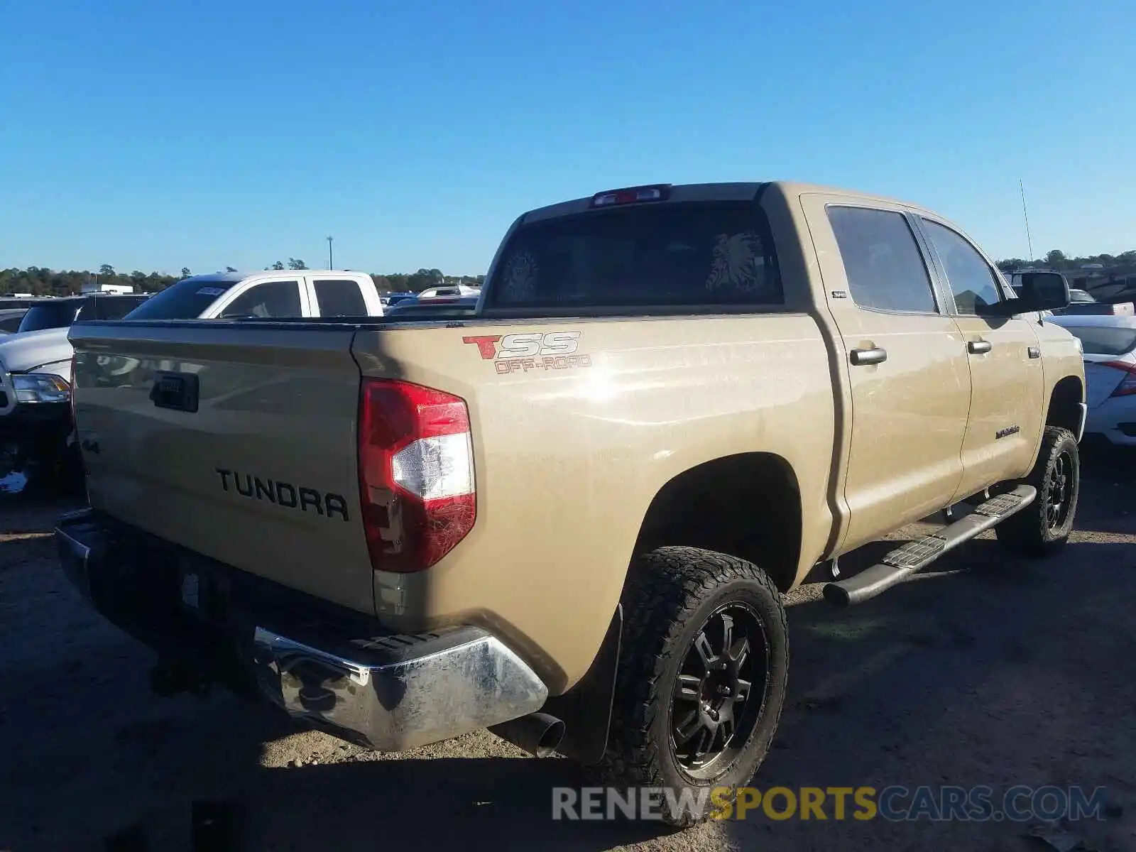 4 Photograph of a damaged car 5TFDW5F14KX856814 TOYOTA TUNDRA 2019