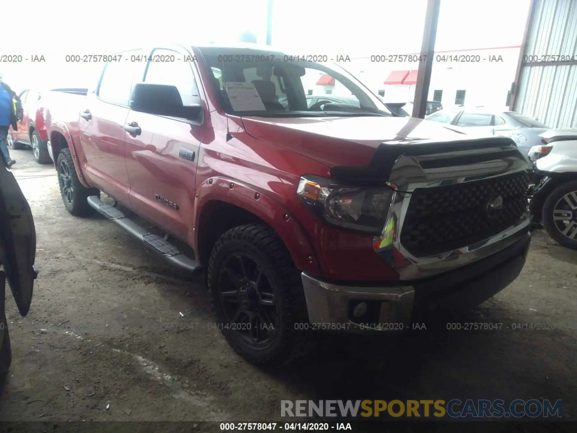 1 Photograph of a damaged car 5TFDW5F14KX865027 TOYOTA TUNDRA 2019