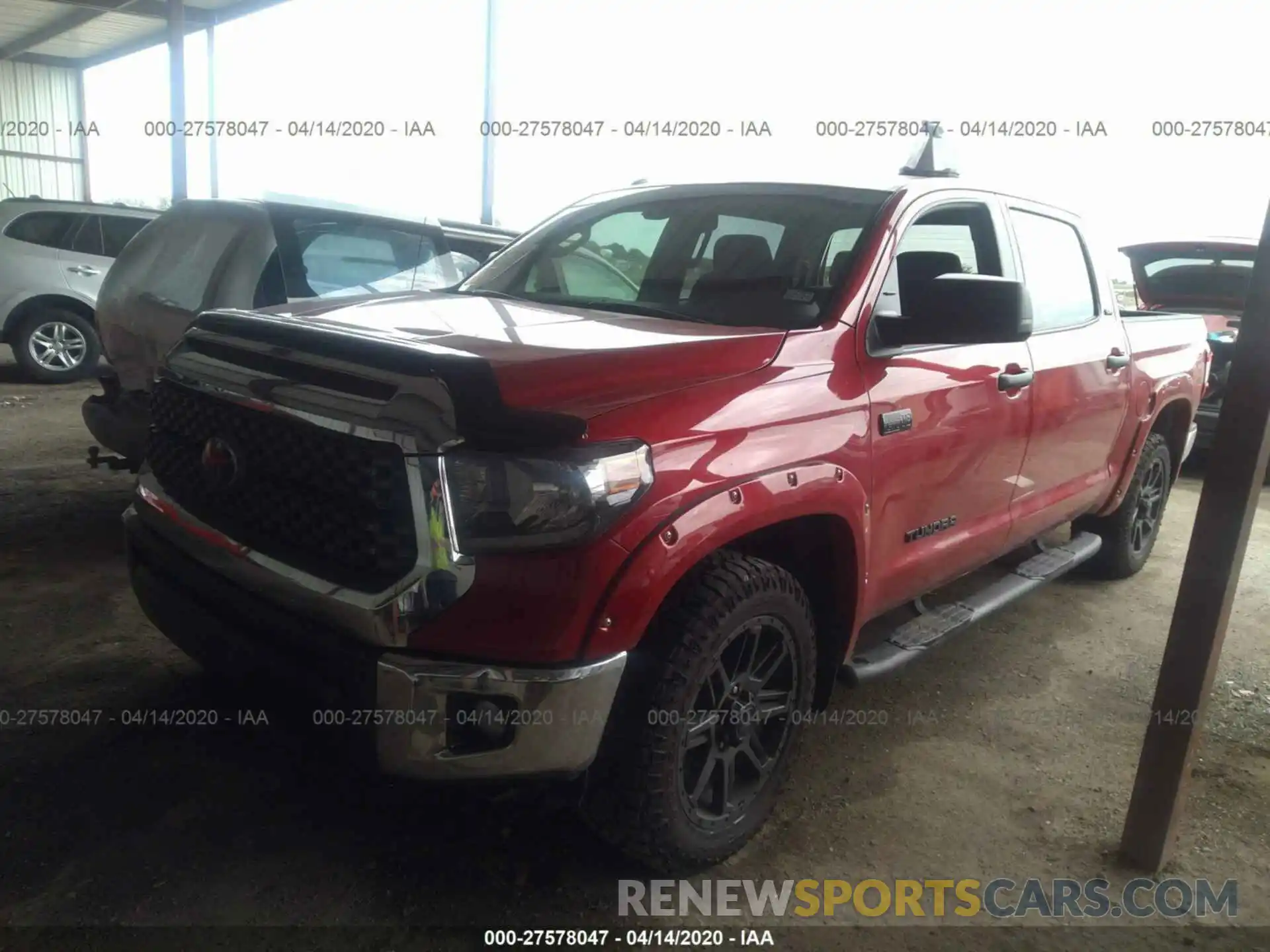 2 Photograph of a damaged car 5TFDW5F14KX865027 TOYOTA TUNDRA 2019