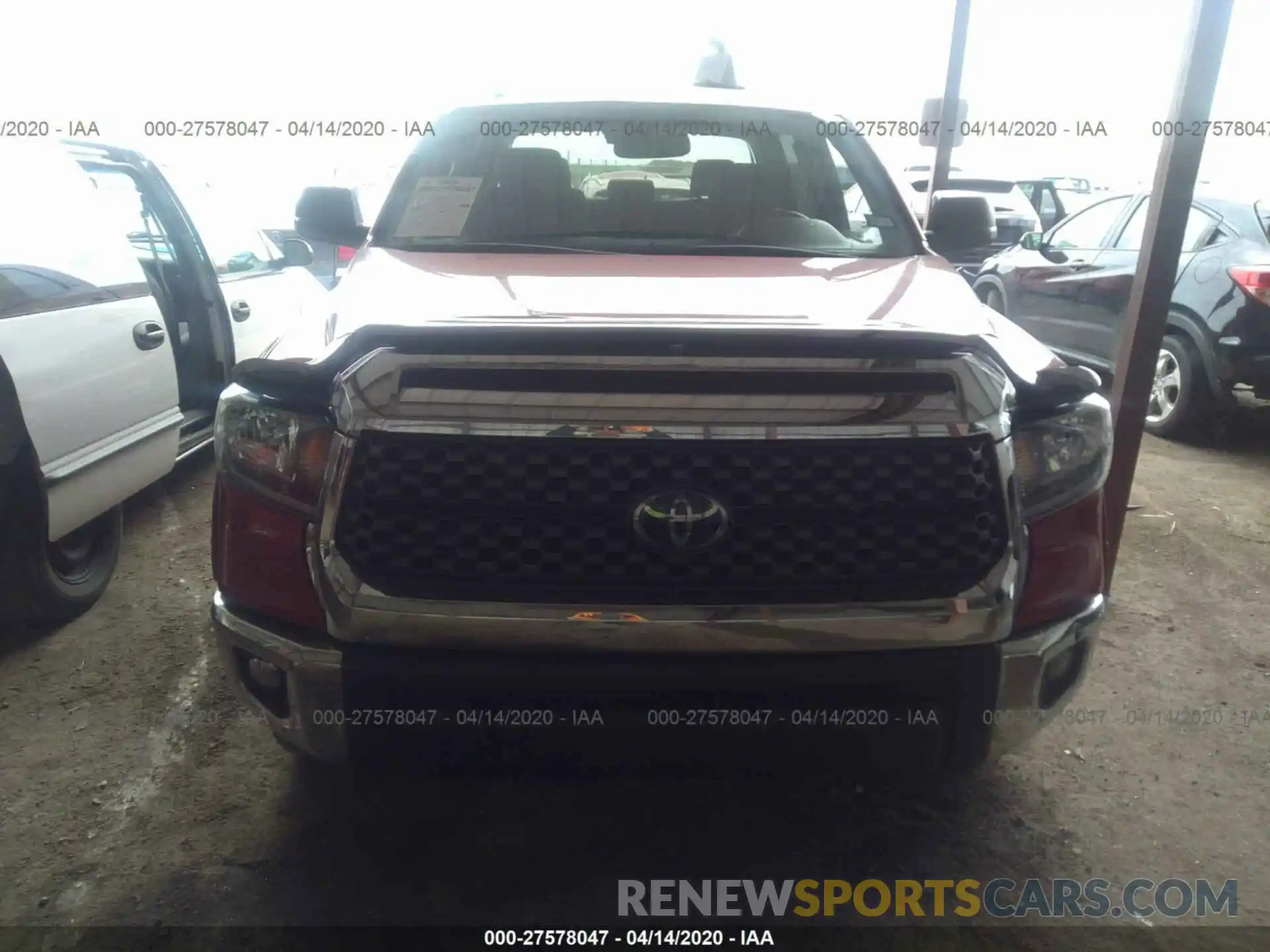 6 Photograph of a damaged car 5TFDW5F14KX865027 TOYOTA TUNDRA 2019