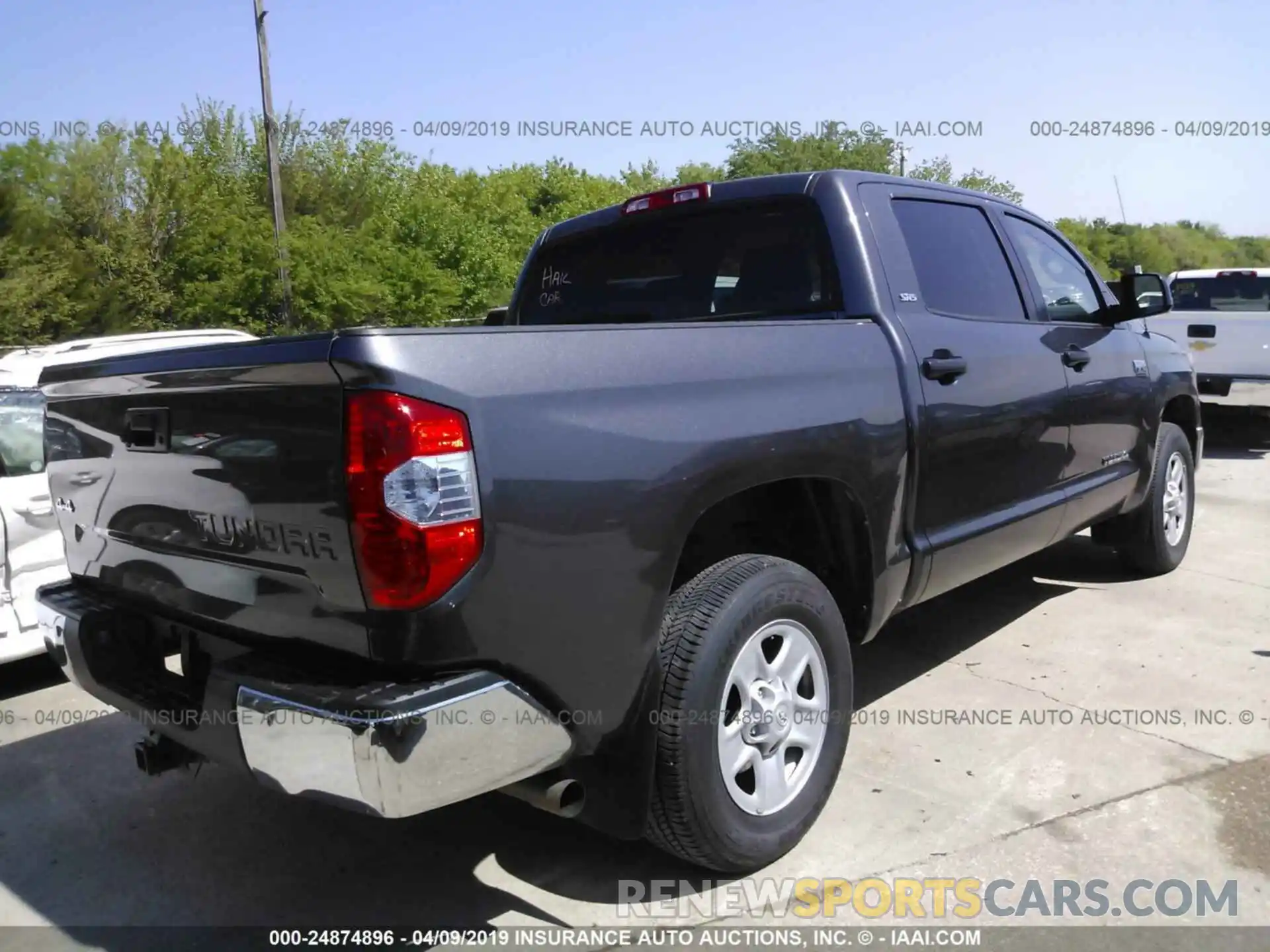 4 Photograph of a damaged car 5TFDW5F15KX777488 TOYOTA TUNDRA 2019