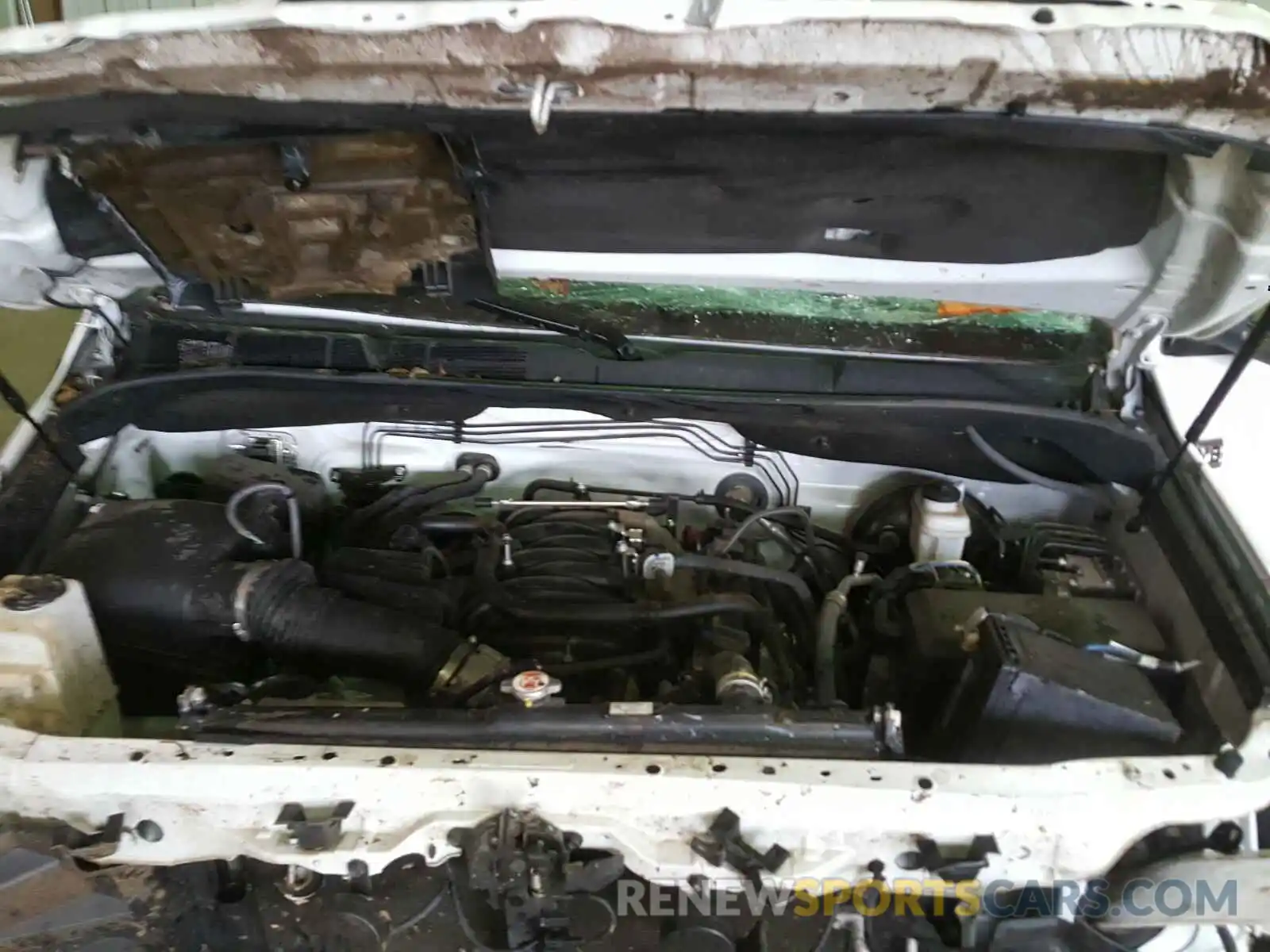 7 Photograph of a damaged car 5TFDW5F15KX787065 TOYOTA TUNDRA 2019