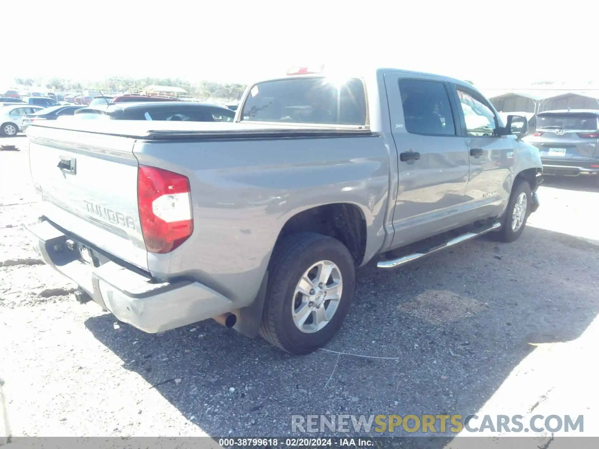 4 Photograph of a damaged car 5TFDW5F15KX810554 TOYOTA TUNDRA 2019