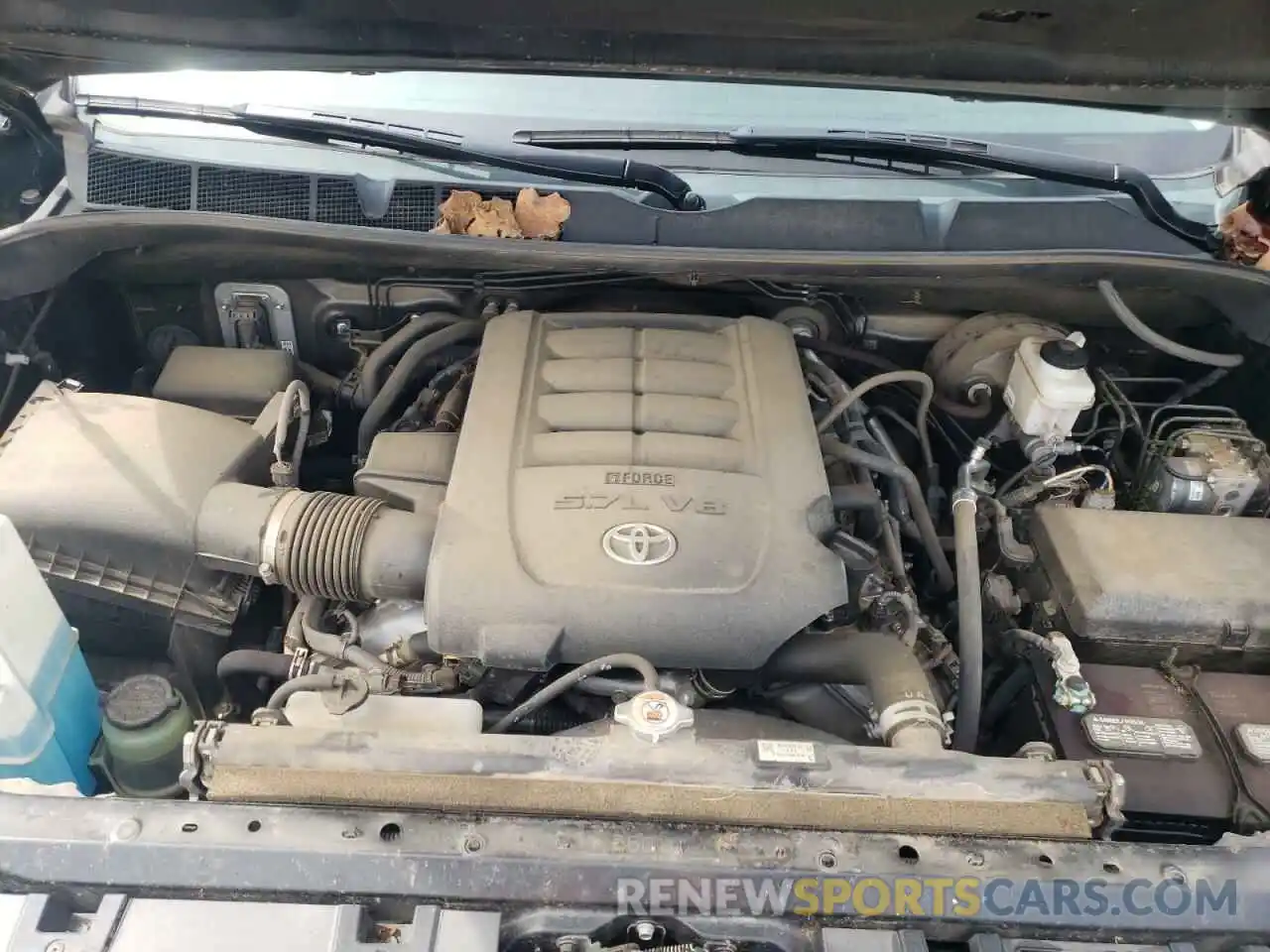 7 Photograph of a damaged car 5TFDW5F15KX812272 TOYOTA TUNDRA 2019