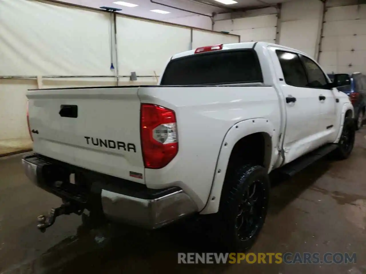 4 Photograph of a damaged car 5TFDW5F15KX855736 TOYOTA TUNDRA 2019