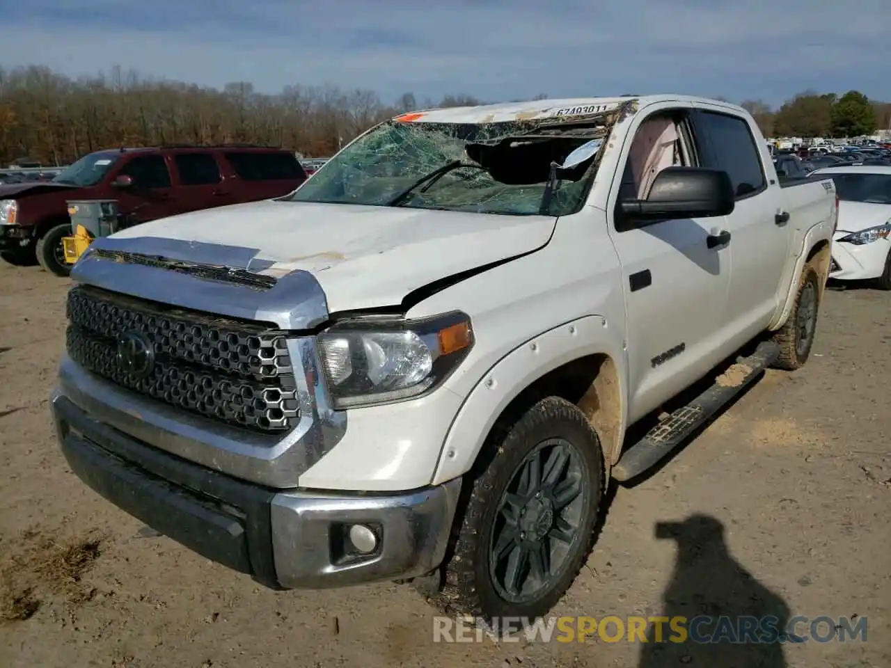 2 Photograph of a damaged car 5TFDW5F16KX786264 TOYOTA TUNDRA 2019